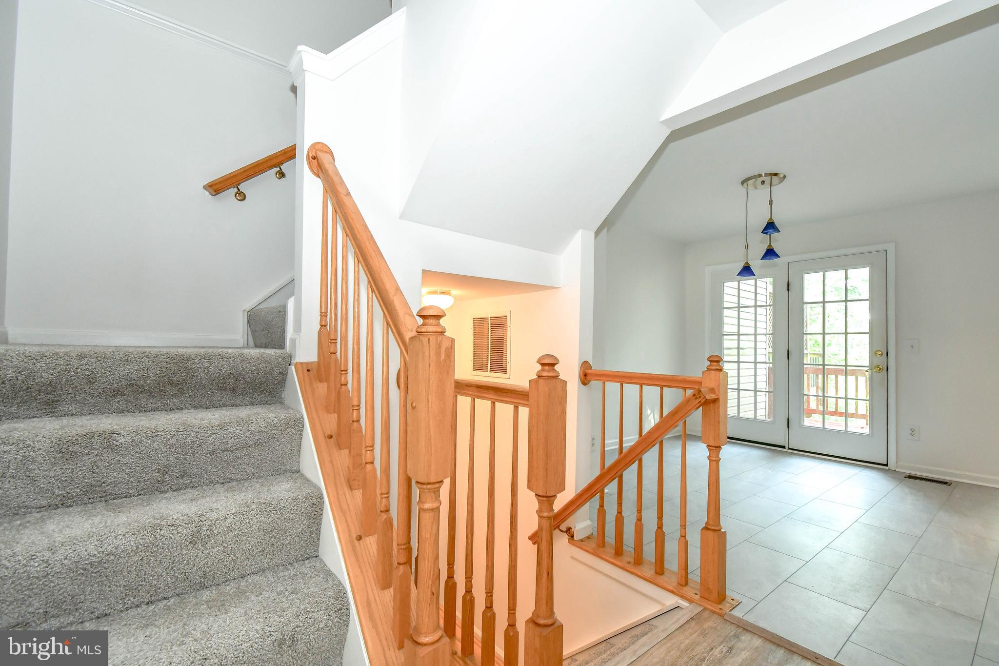 STRATFORD - Residential