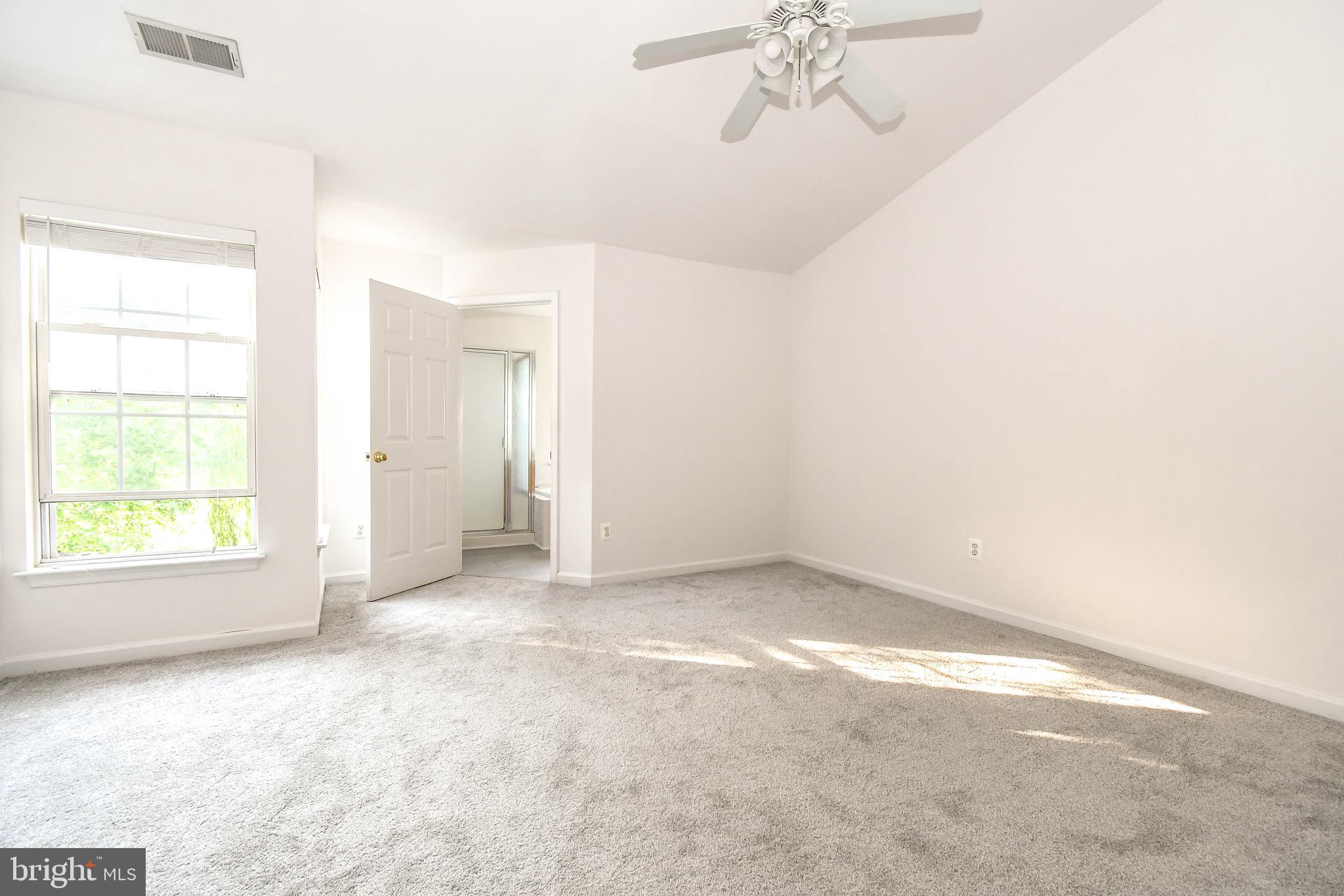 STRATFORD - Residential