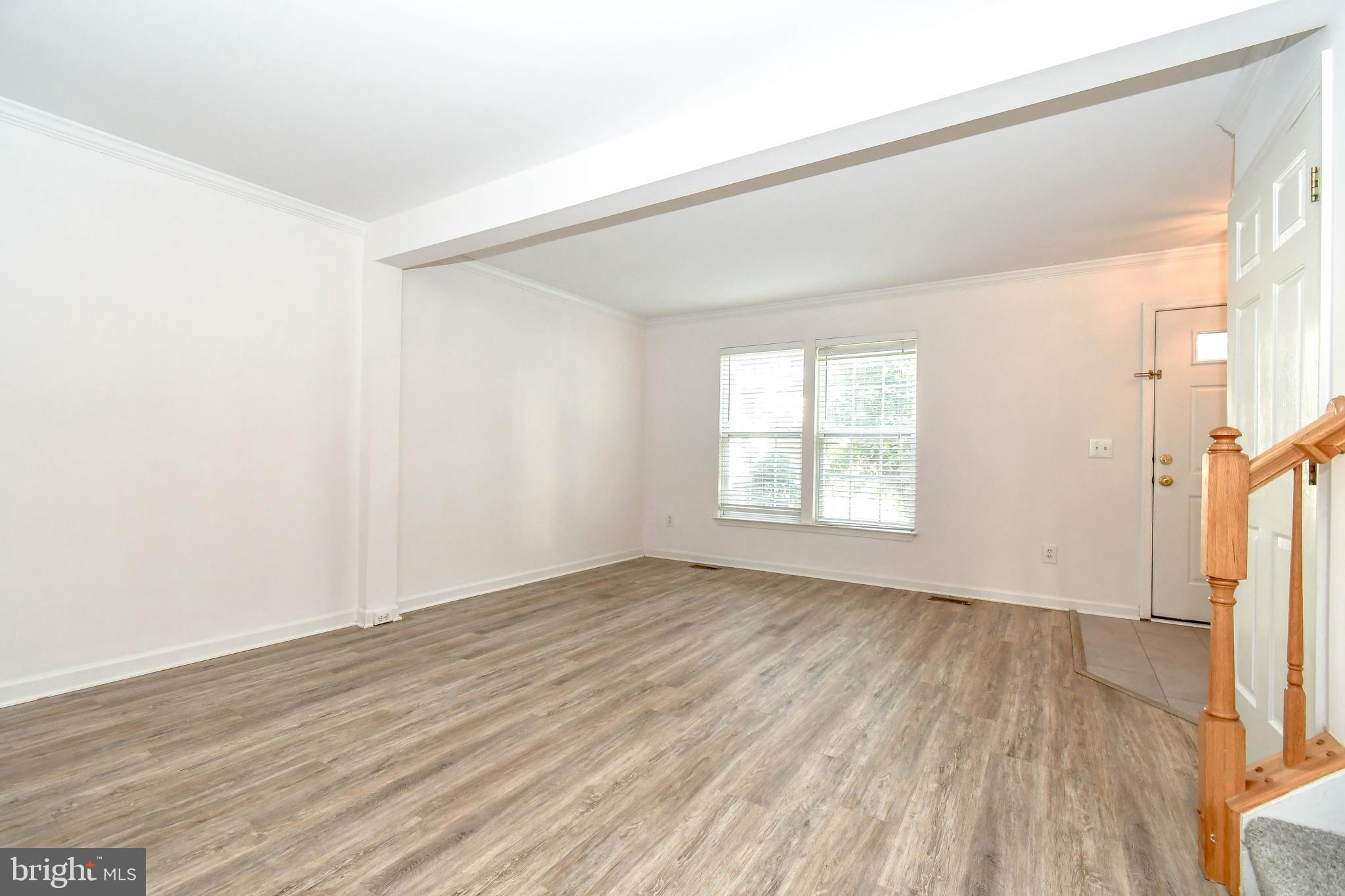 STRATFORD - Residential