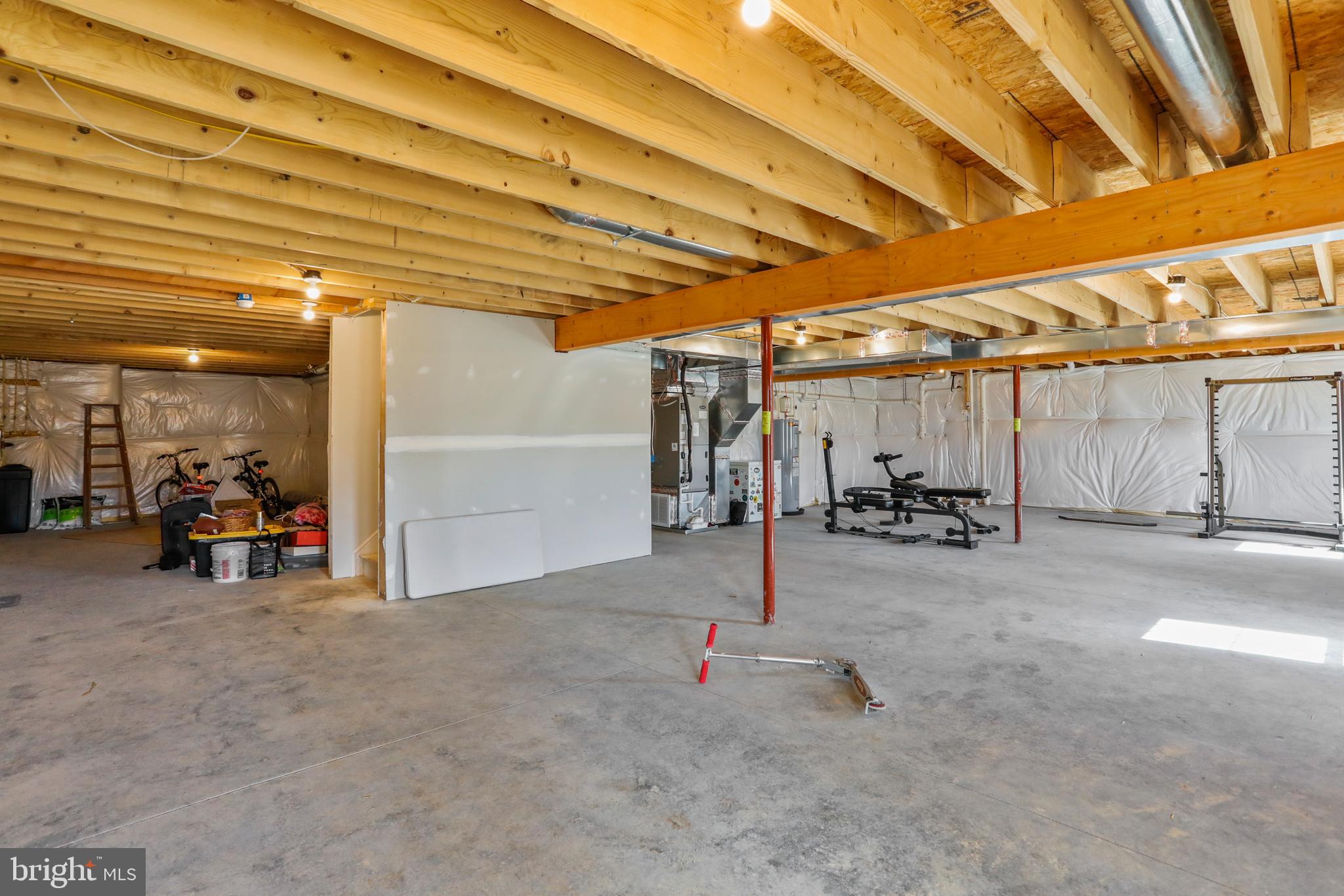 CAREFREE ACRES - Residential