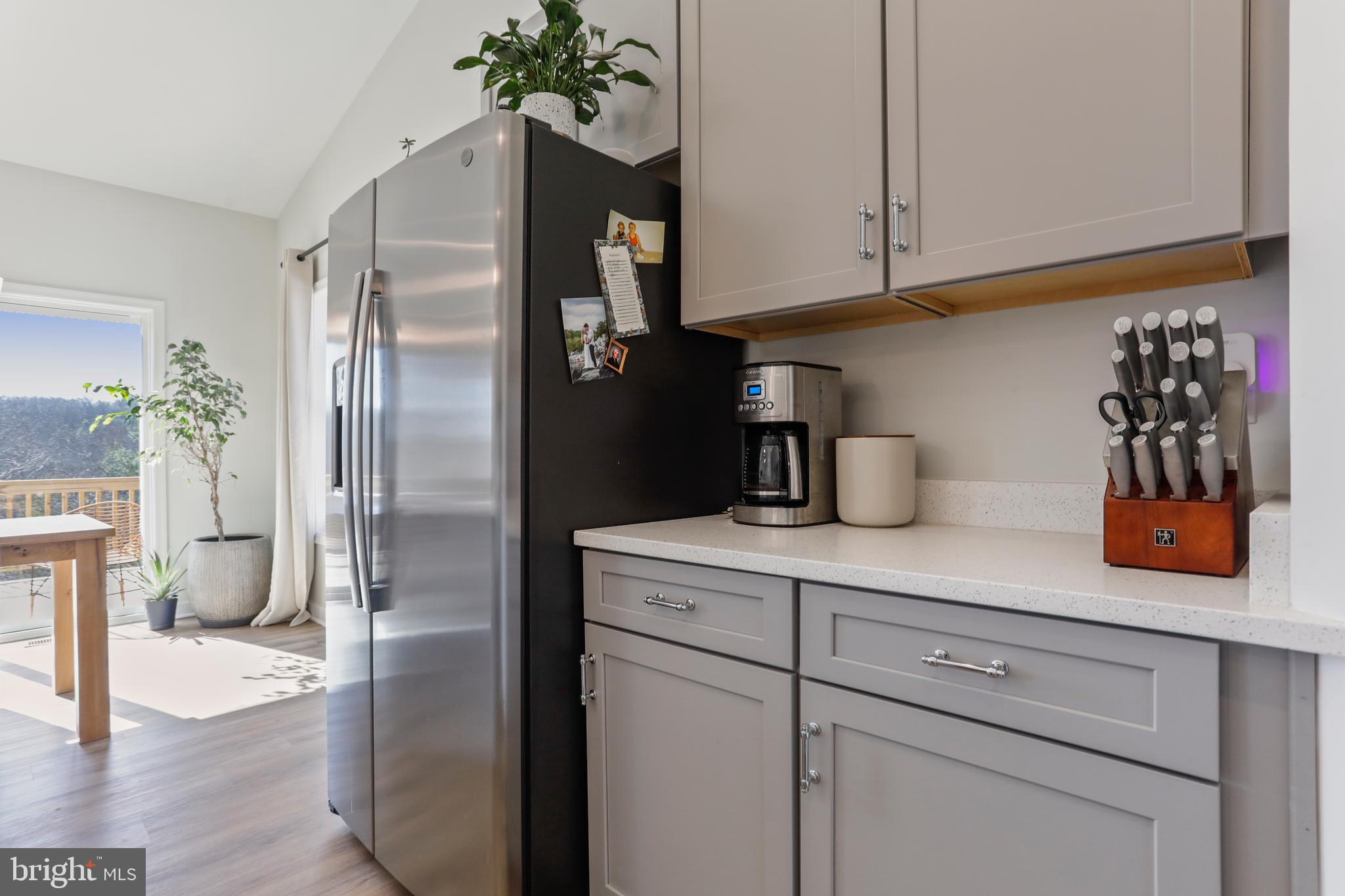 CAREFREE ACRES - Residential