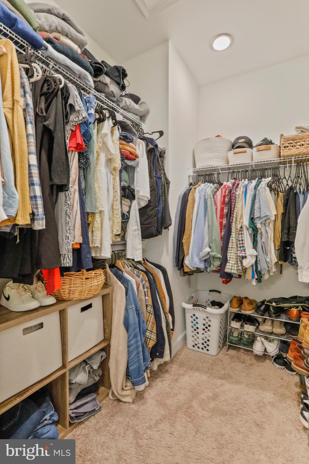 CAREFREE ACRES - Residential