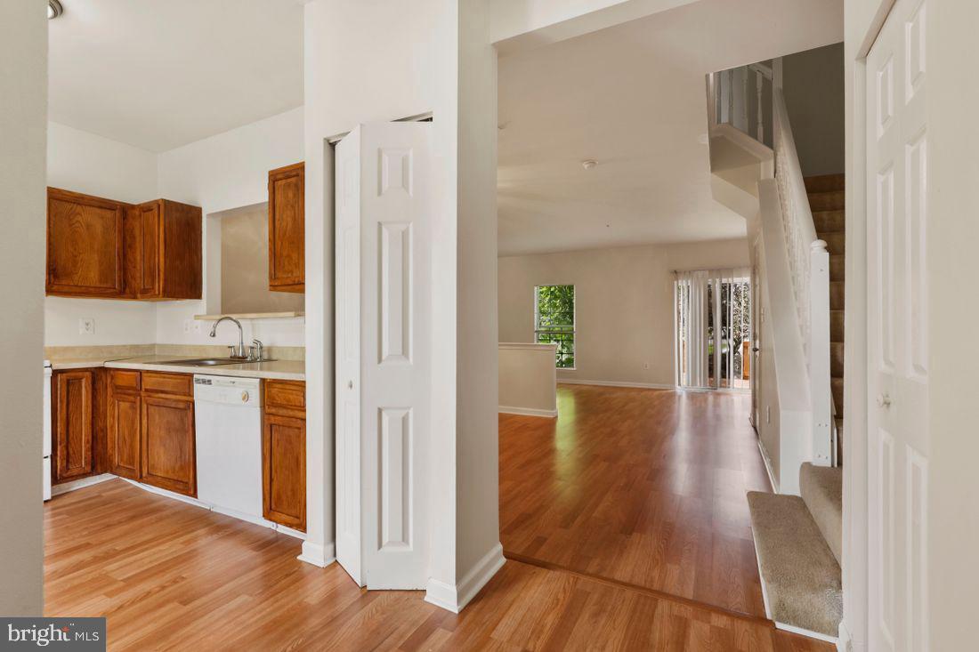 SOUTH ADDISON HGHTS TOWN - Residential