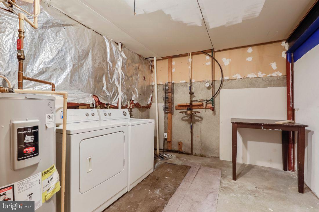 SOUTH ADDISON HGHTS TOWN - Residential