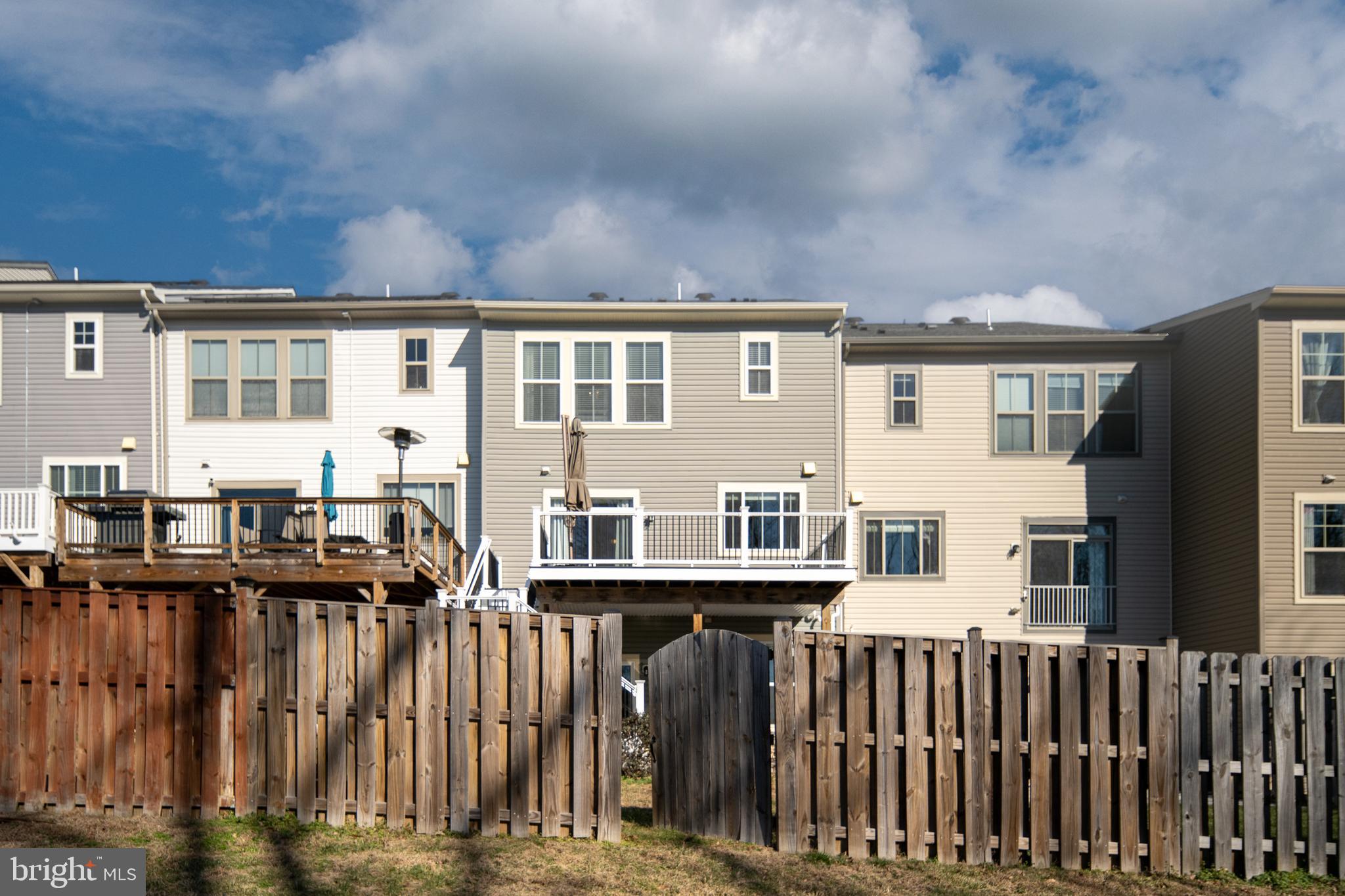 EMBREY MILL - Residential