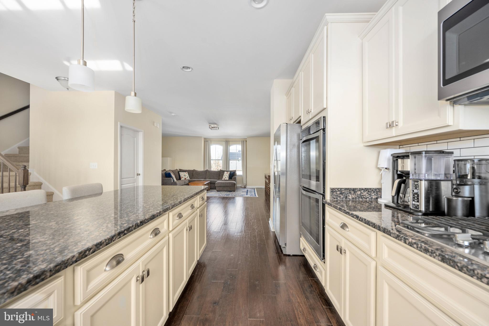 EMBREY MILL - Residential