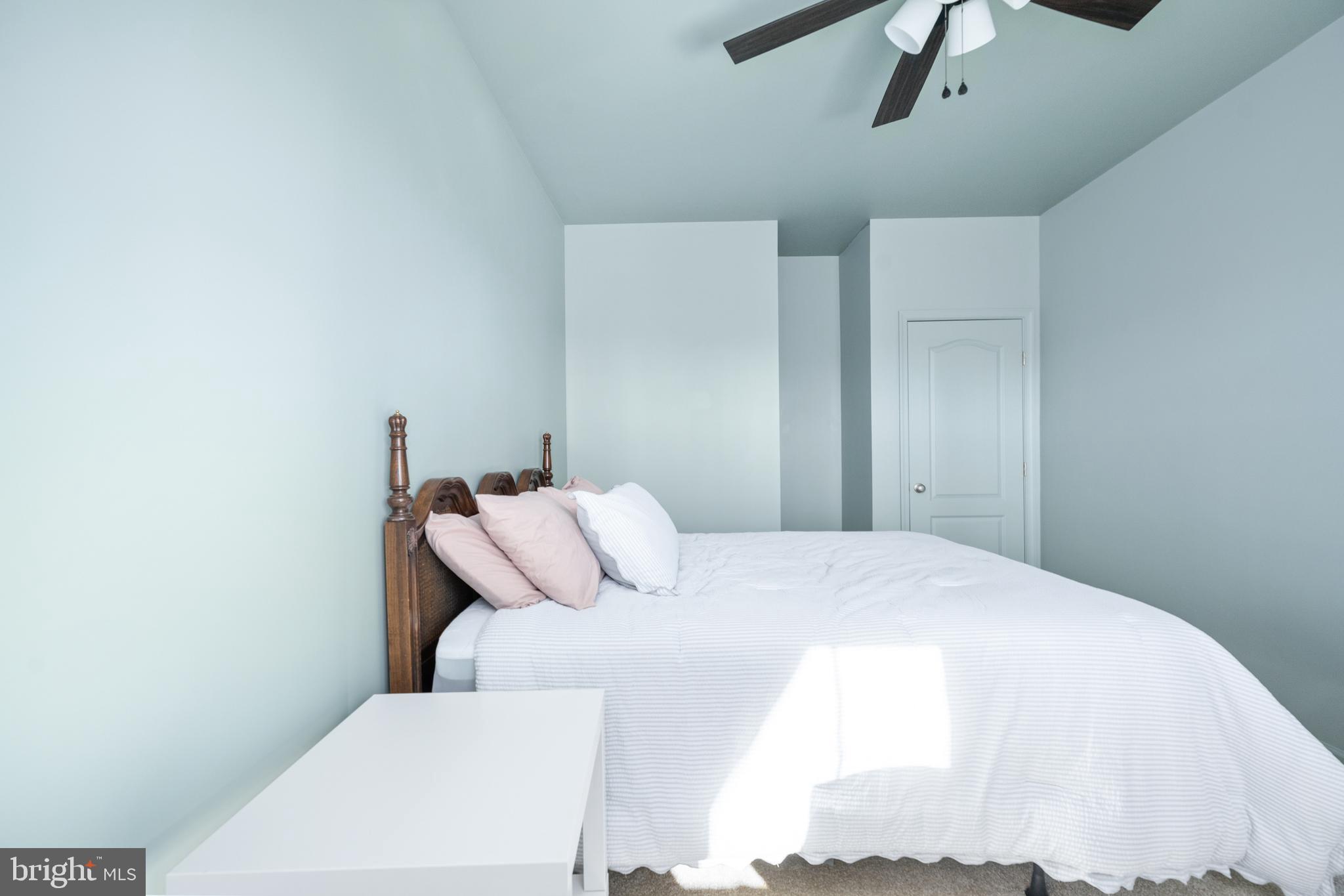 EMBREY MILL - Residential