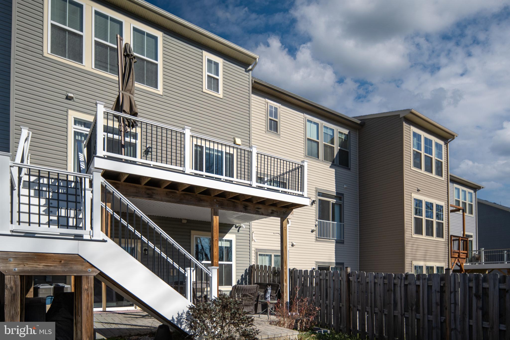 EMBREY MILL - Residential