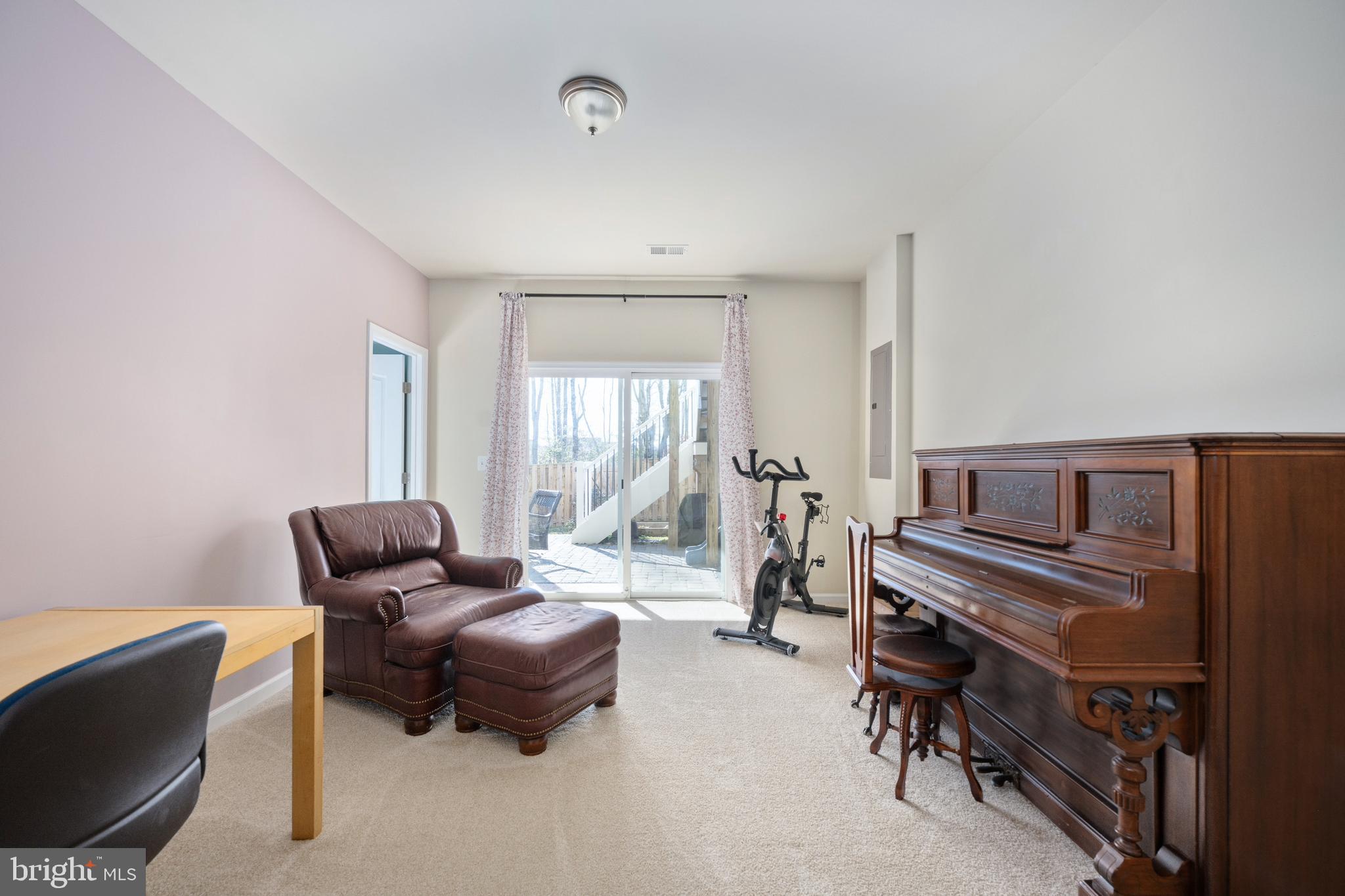 EMBREY MILL - Residential