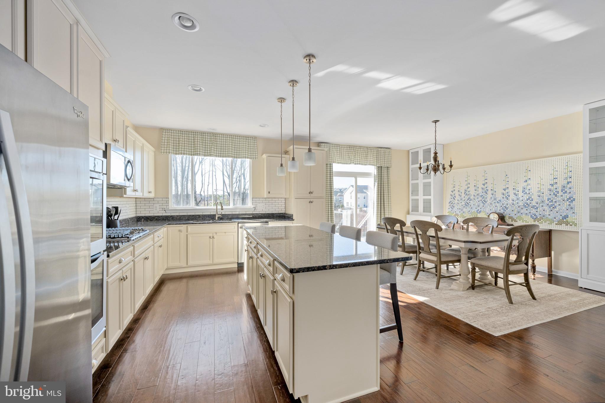 EMBREY MILL - Residential