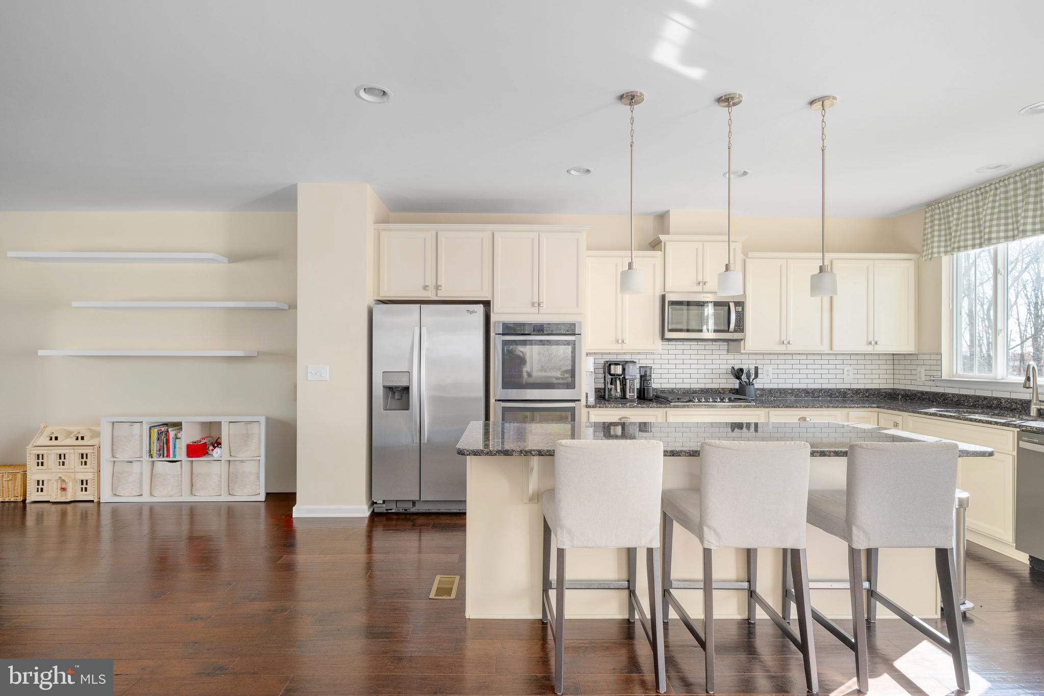 EMBREY MILL - Residential