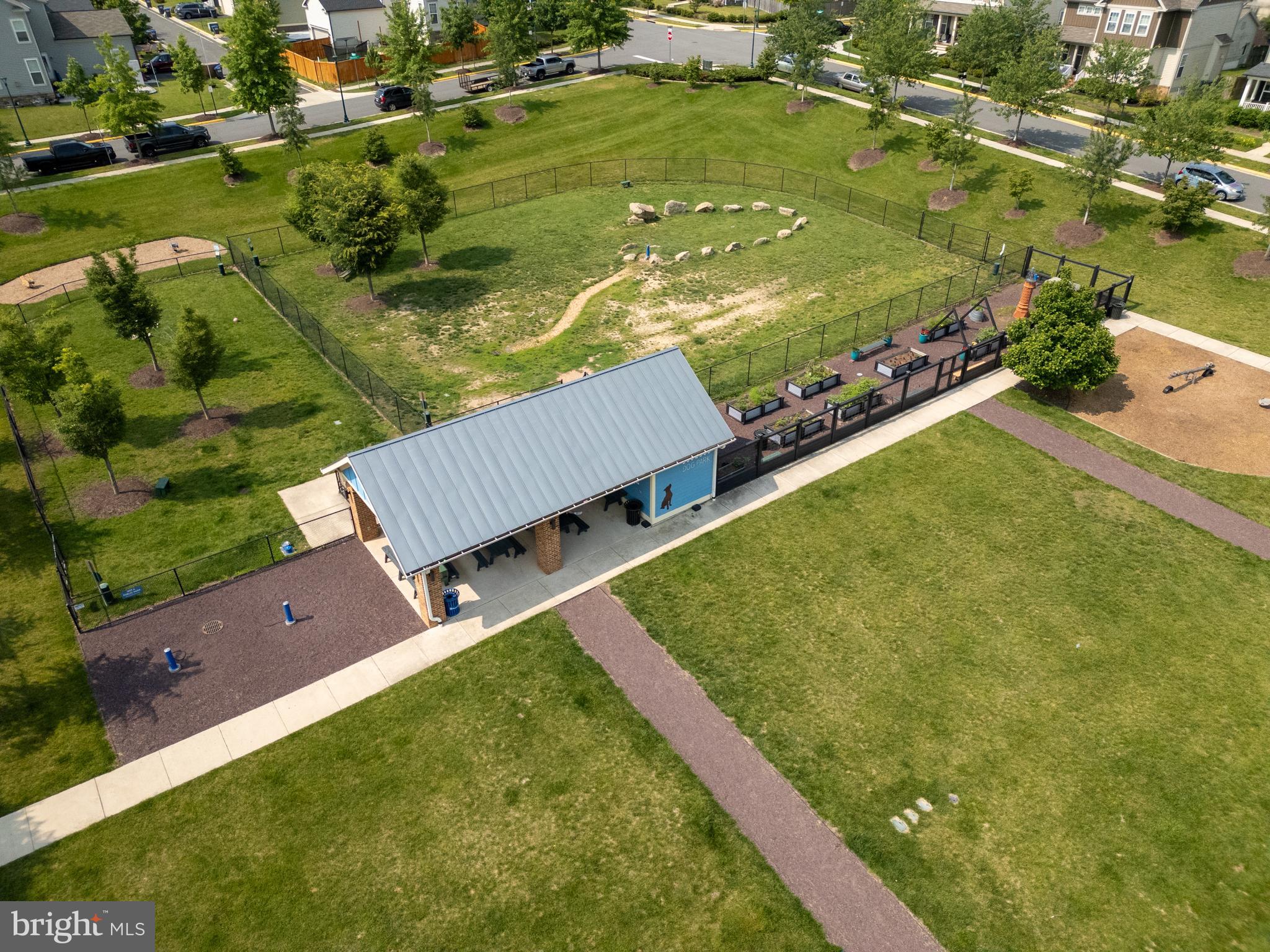 EMBREY MILL - Residential