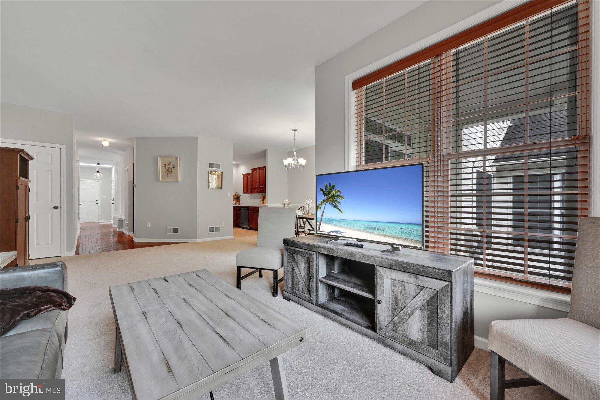 CROSSGATES - Residential