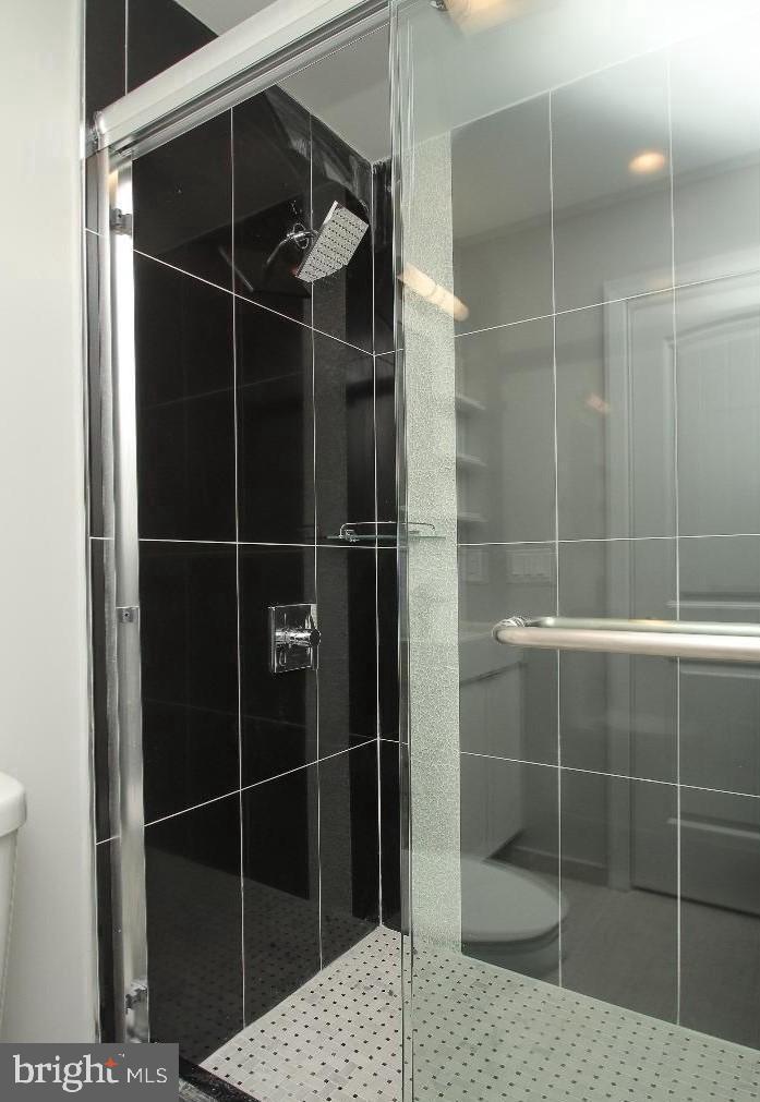 FISHTOWN - Residential Lease