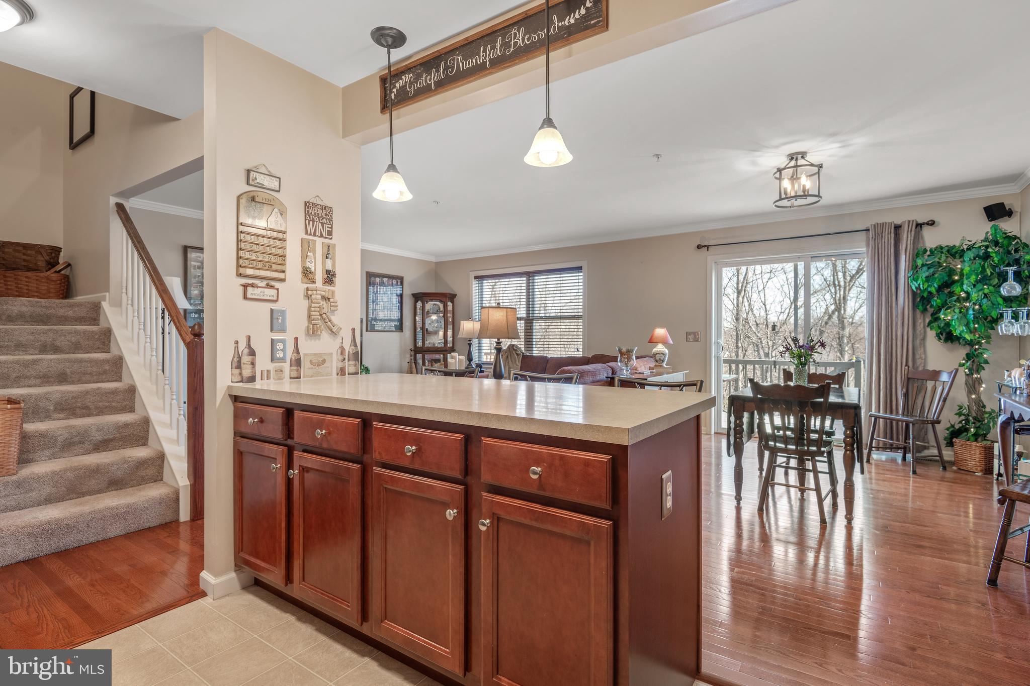 MANOR HEIGHTS - Residential