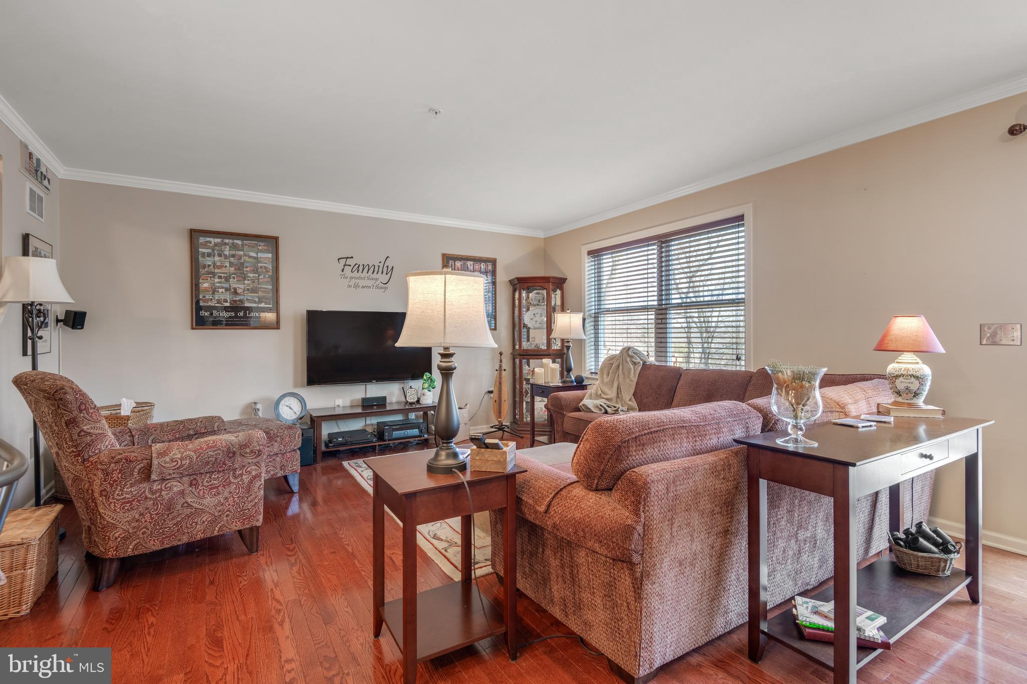 MANOR HEIGHTS - Residential