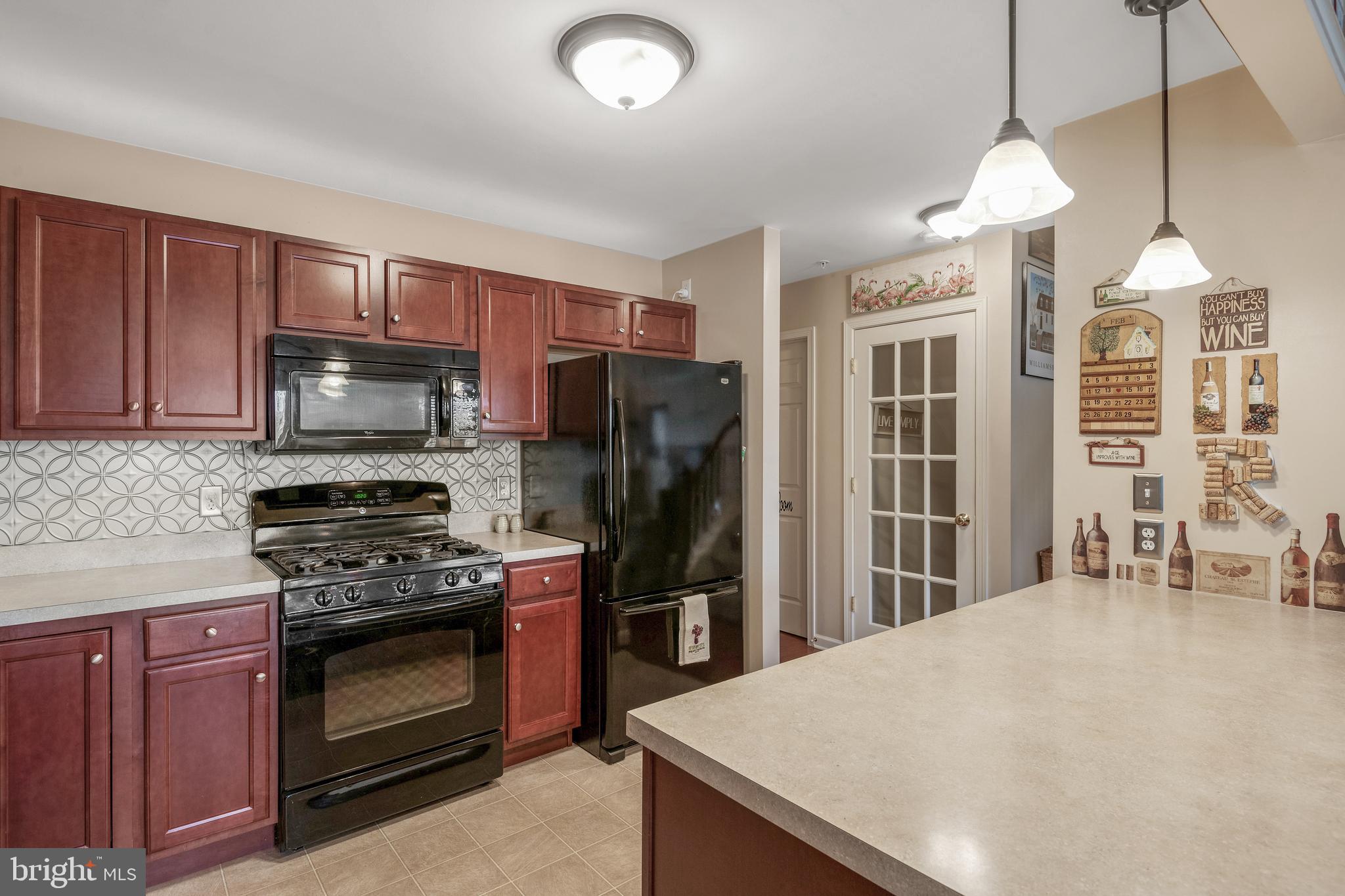 MANOR HEIGHTS - Residential