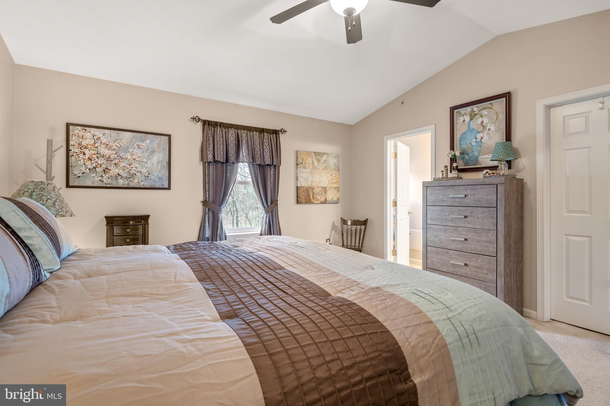 MANOR HEIGHTS - Residential