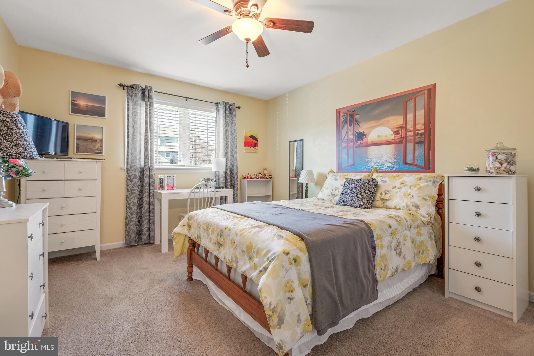 MANOR HEIGHTS - Residential