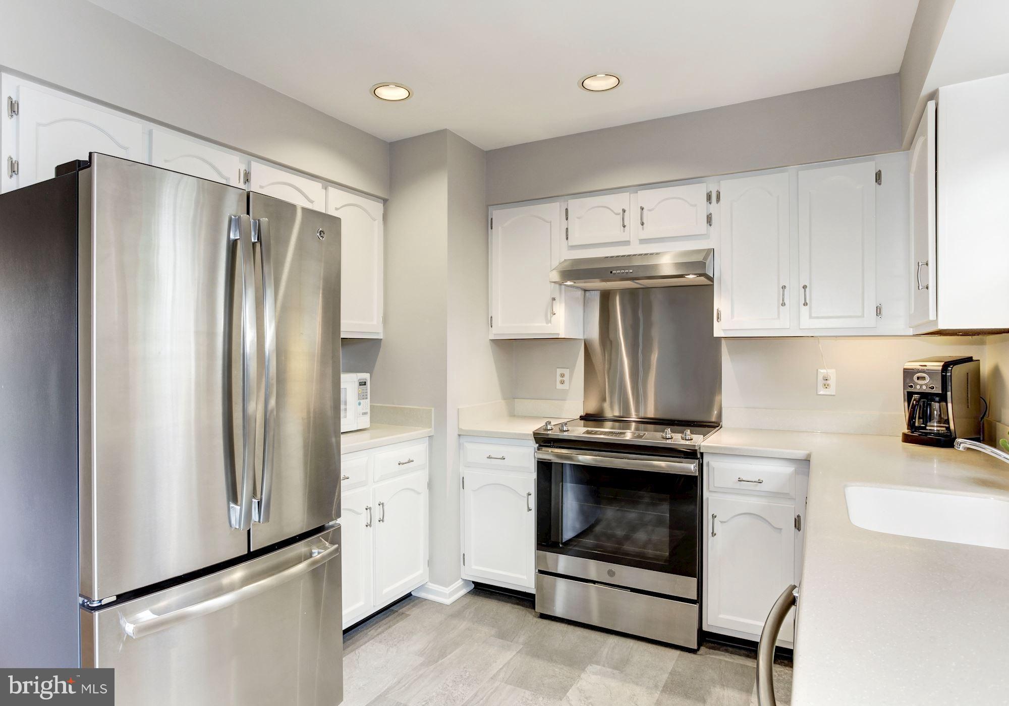 COLONY PARK - Residential