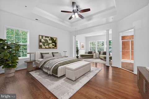 2010 DORNOCH WAY UPPER MARLBORO MD 20774