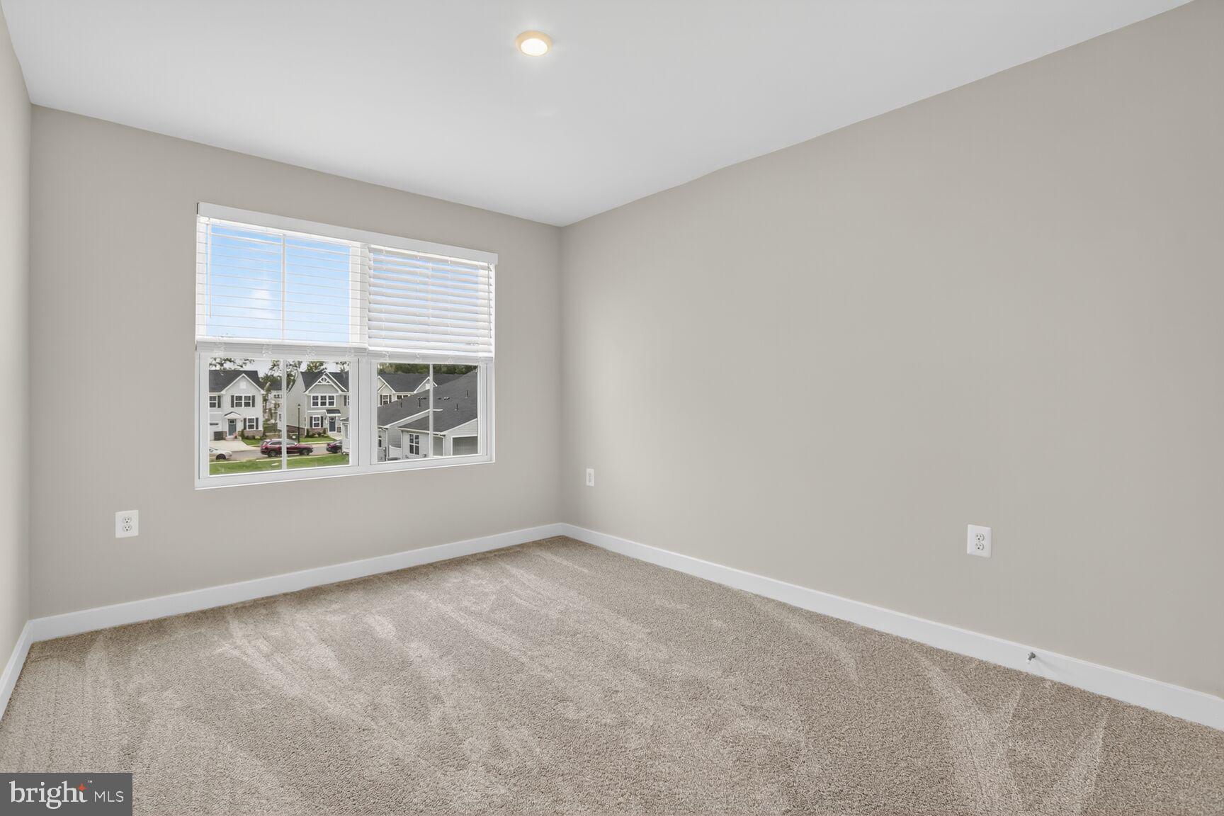 ALEXANDER'S CROSSING - Residential Lease