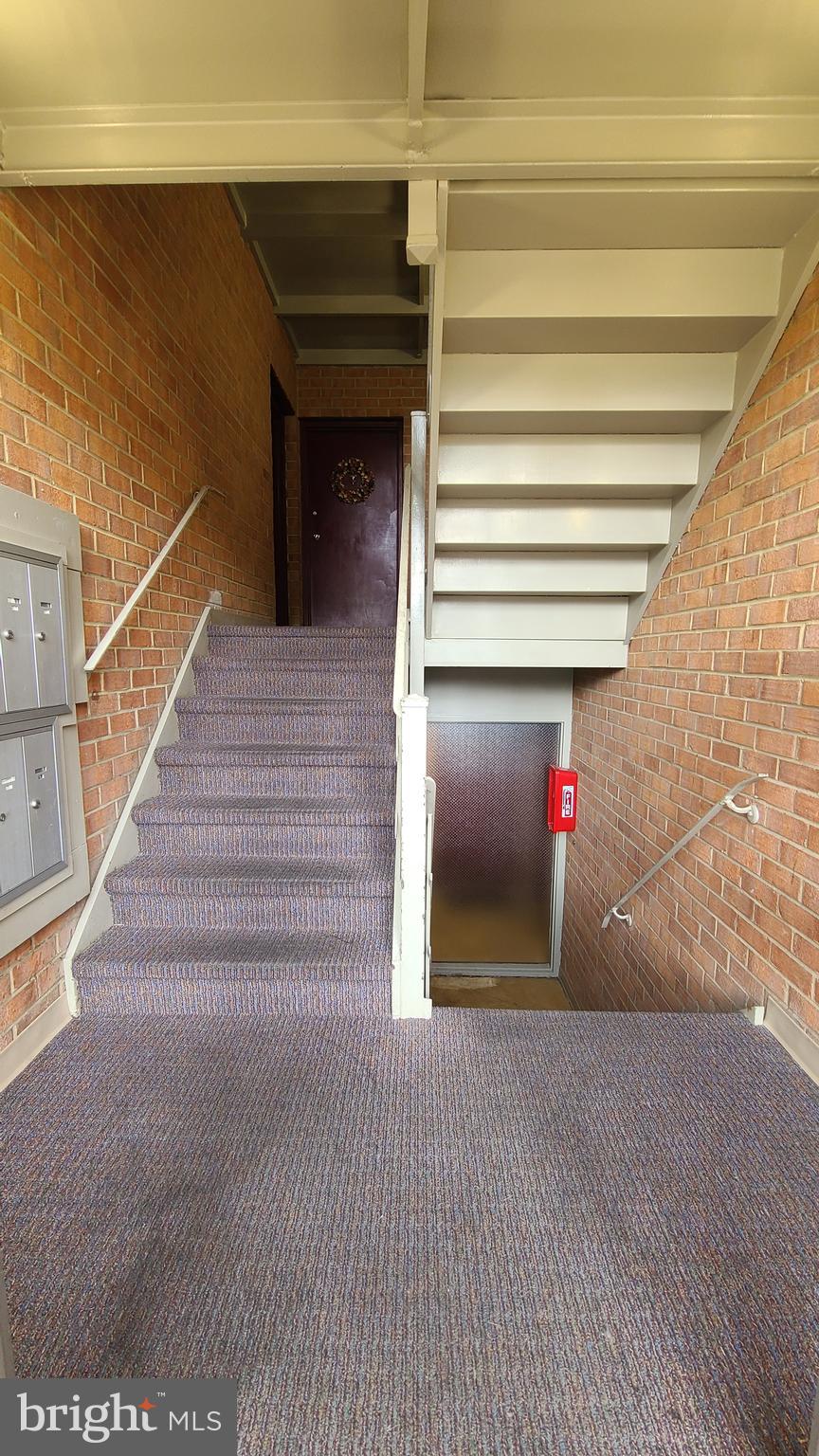 WESTBRIAR - Residential Lease