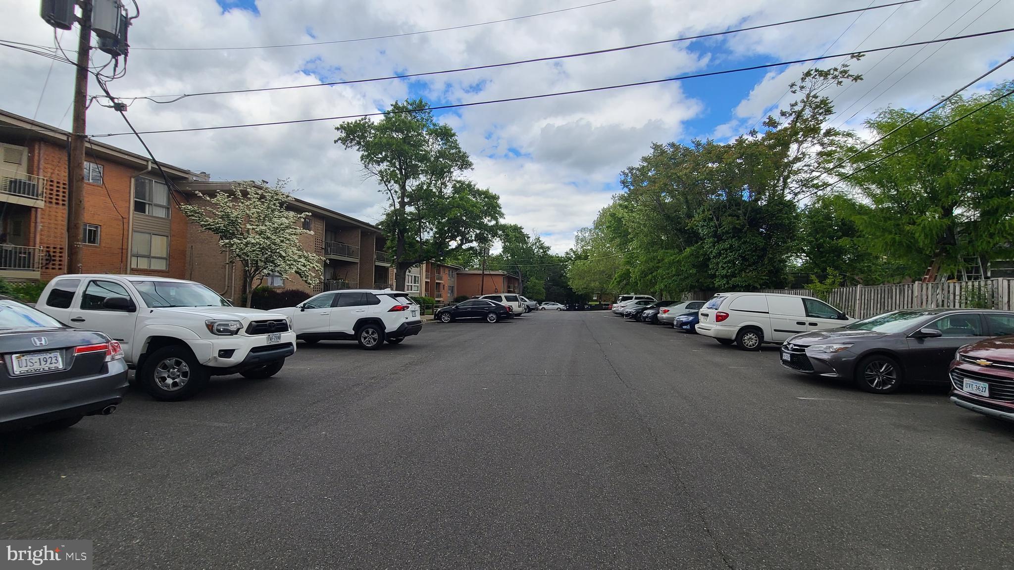 WESTBRIAR - Residential Lease