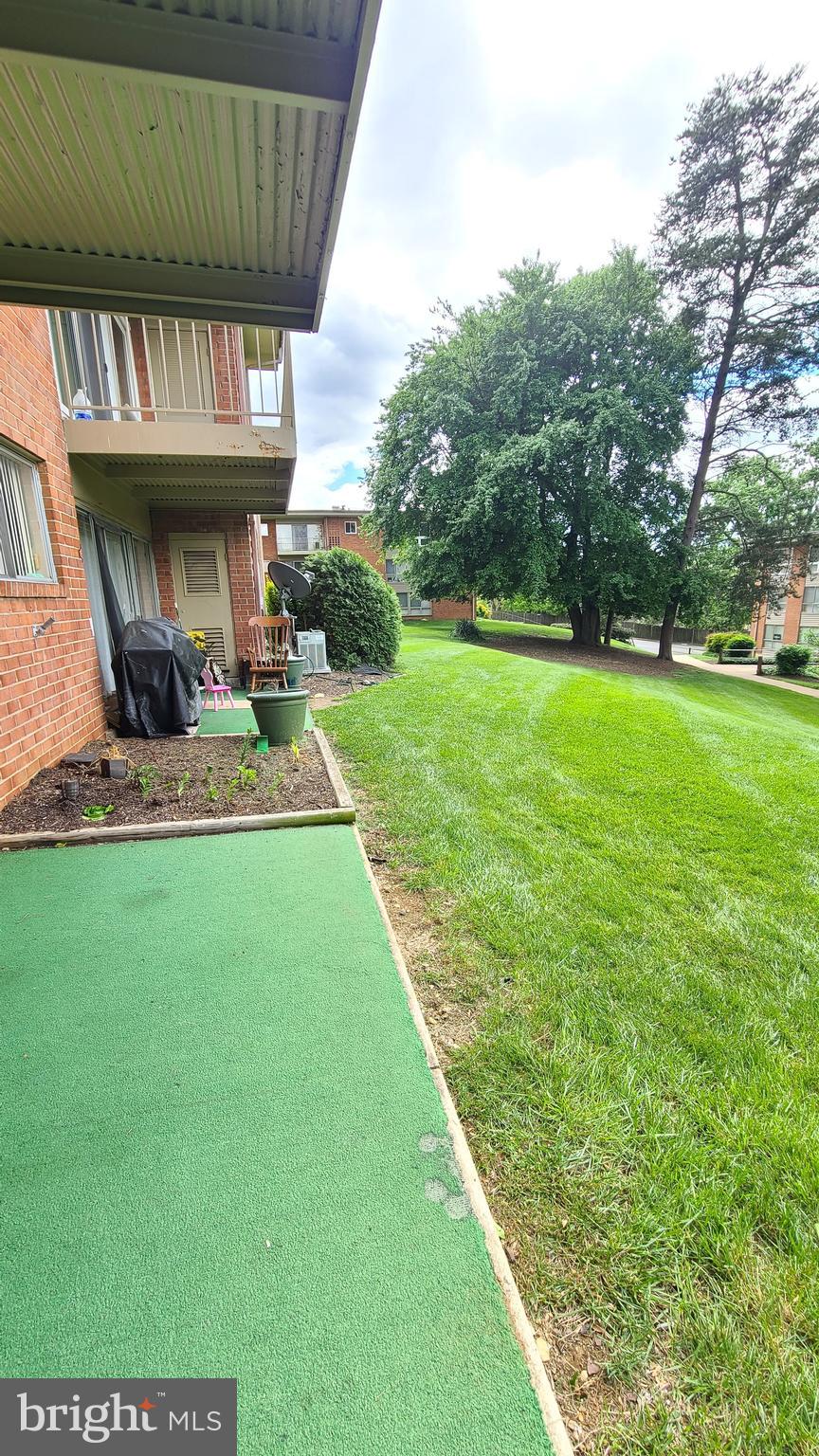 WESTBRIAR - Residential Lease