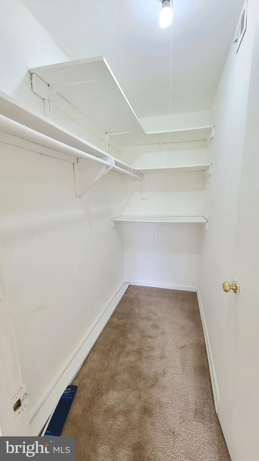 WESTBRIAR - Residential Lease