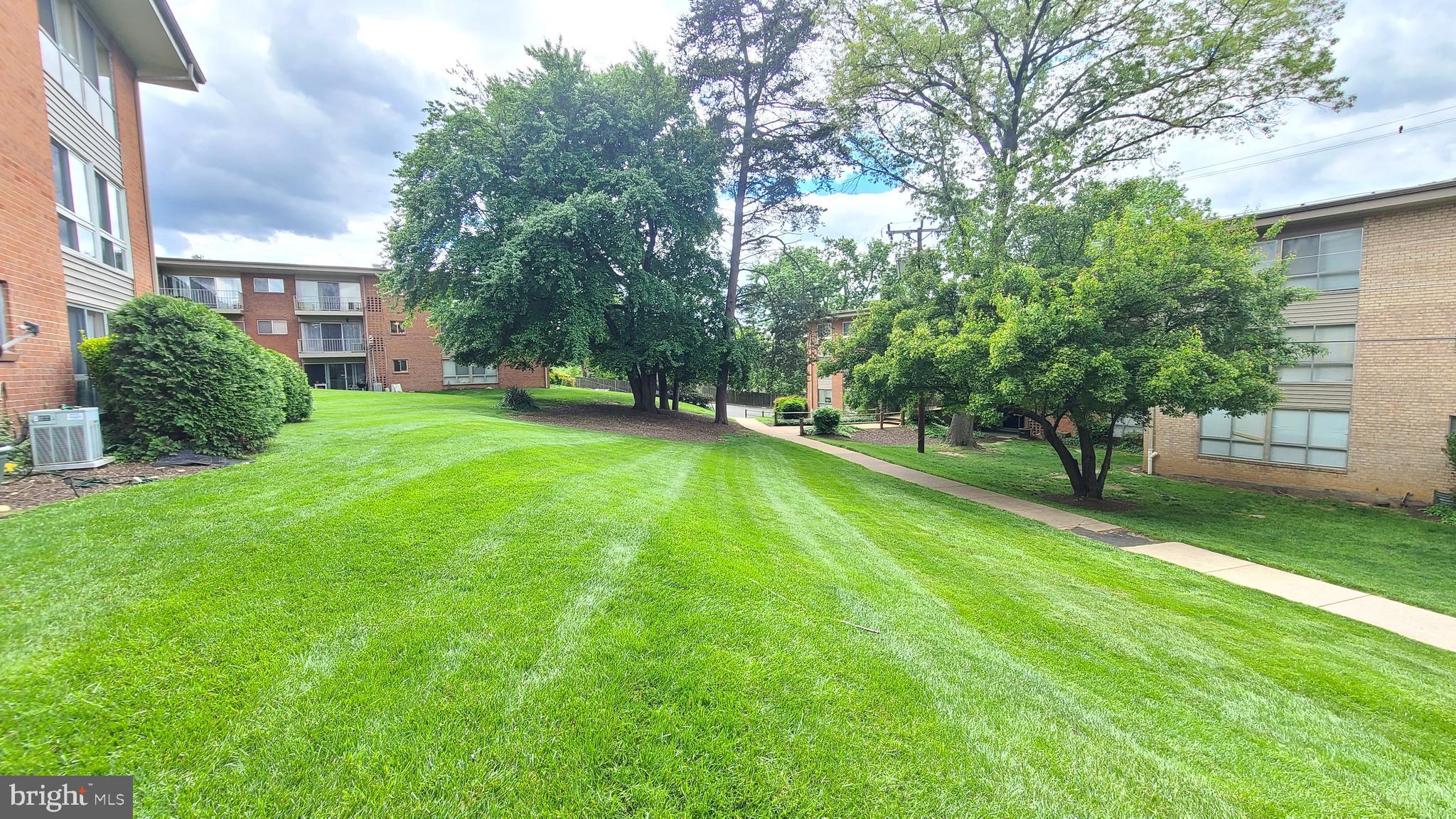 WESTBRIAR - Residential Lease