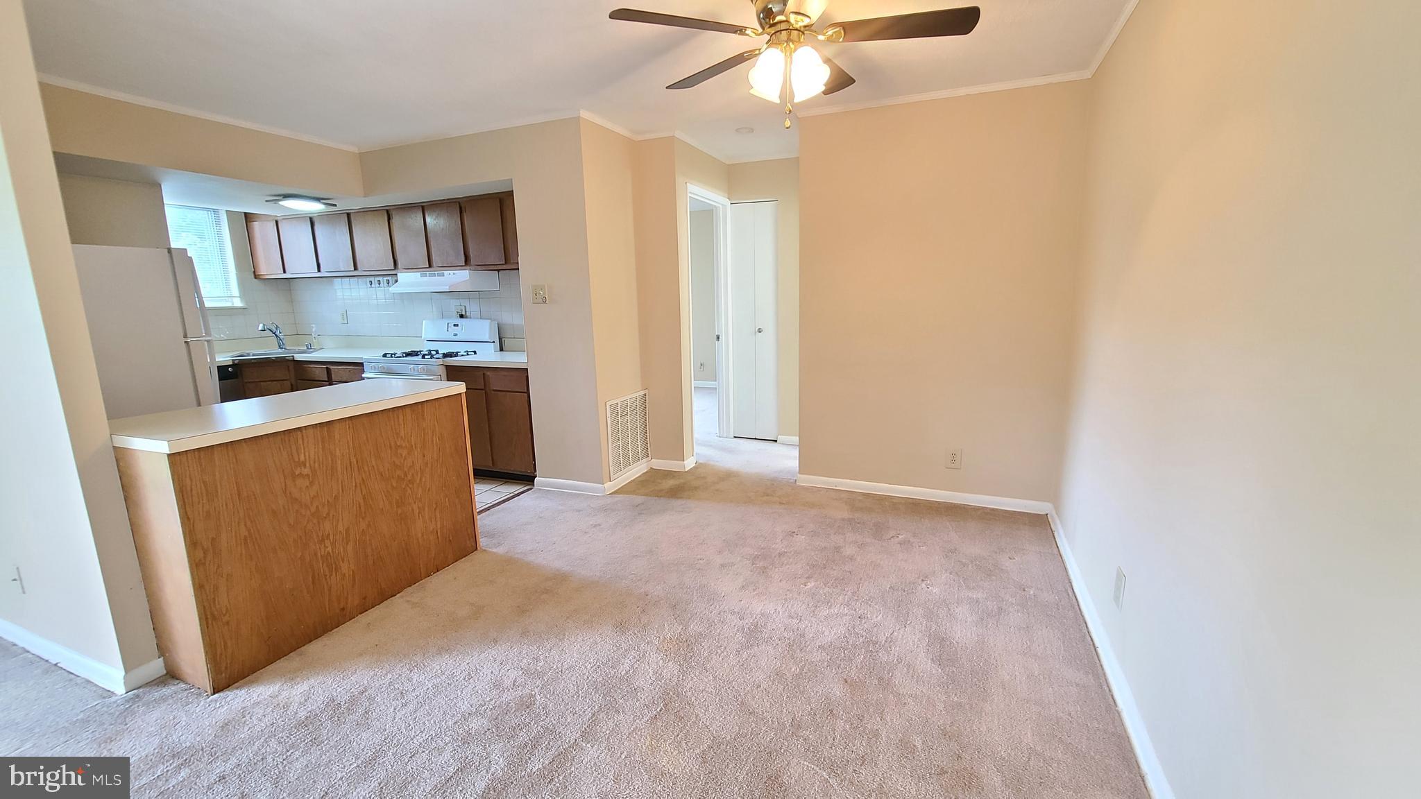 WESTBRIAR - Residential Lease