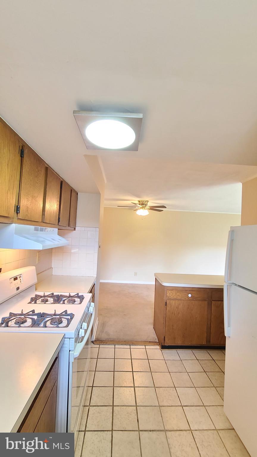 WESTBRIAR - Residential Lease