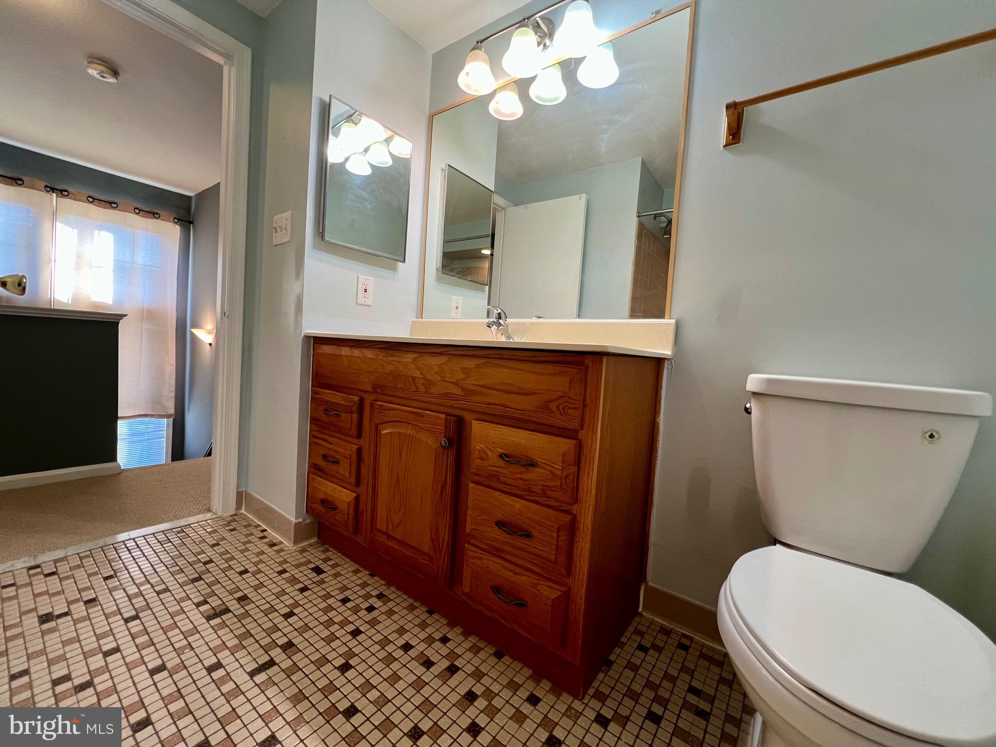 NEW GATE - Residential Lease