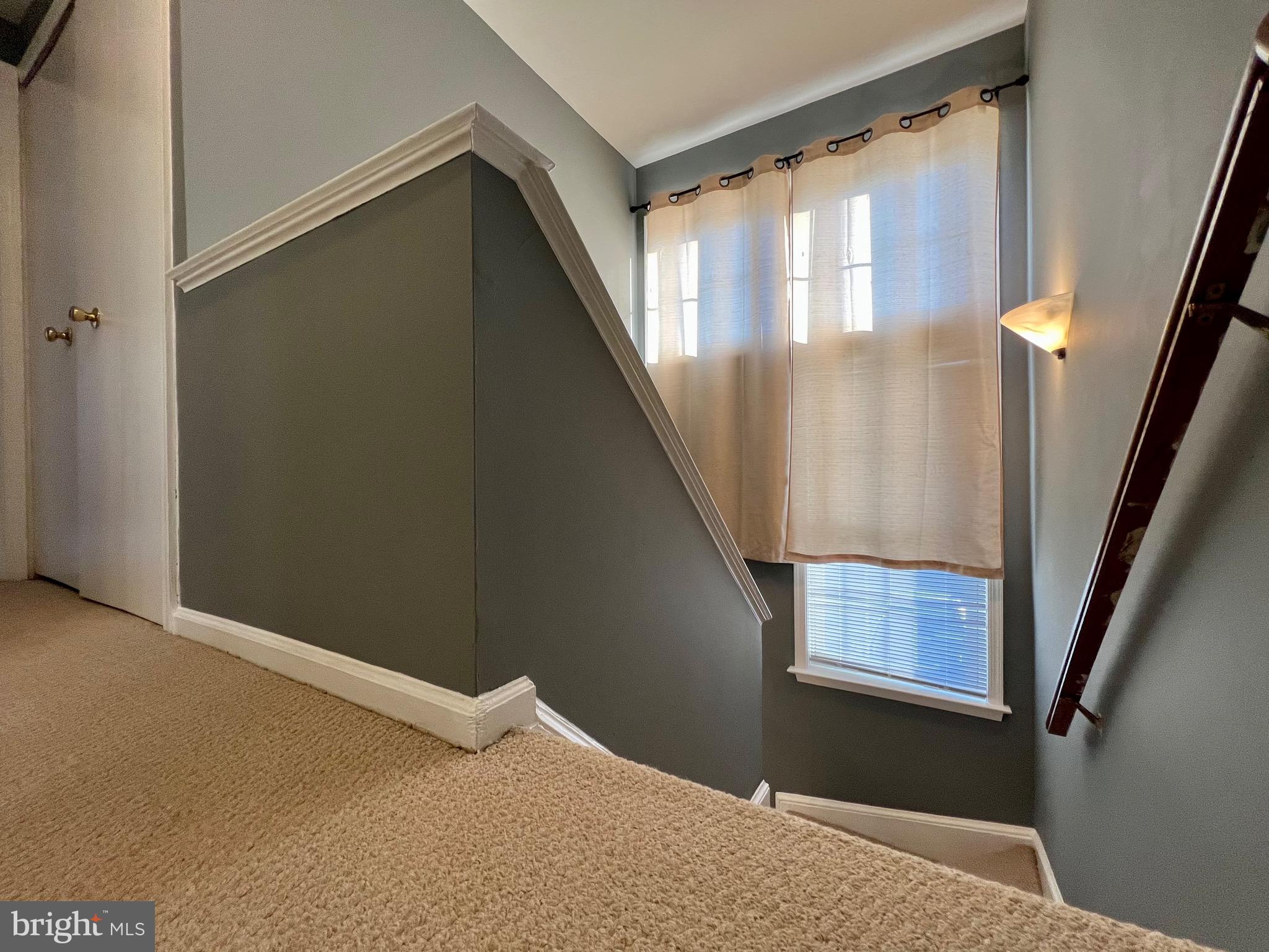 NEW GATE - Residential Lease