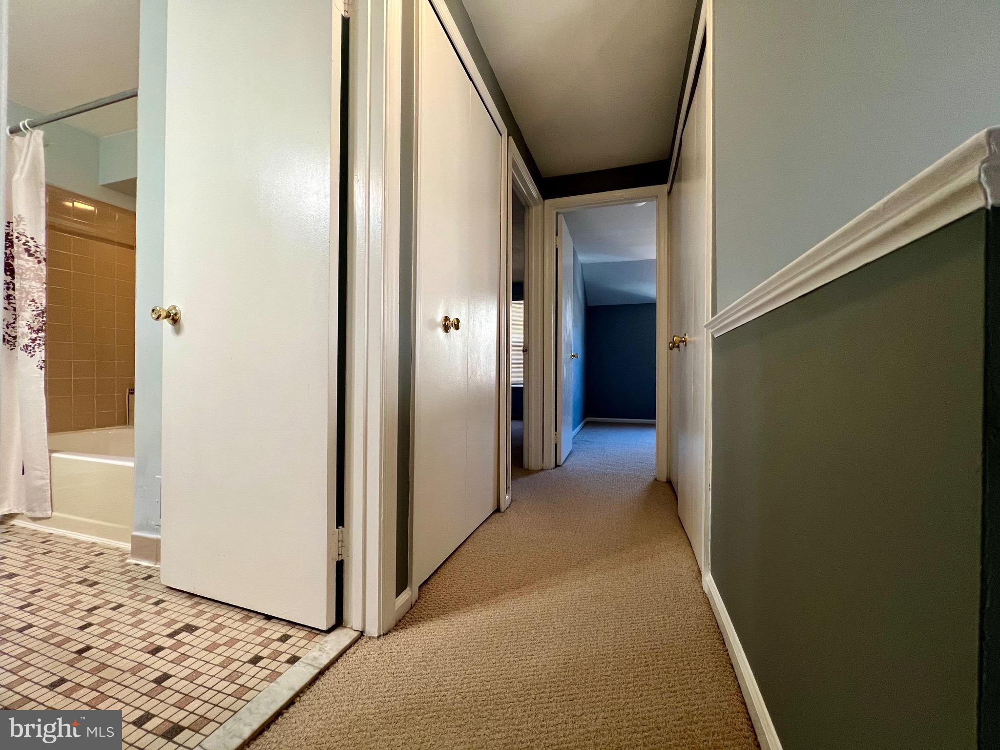 NEW GATE - Residential Lease