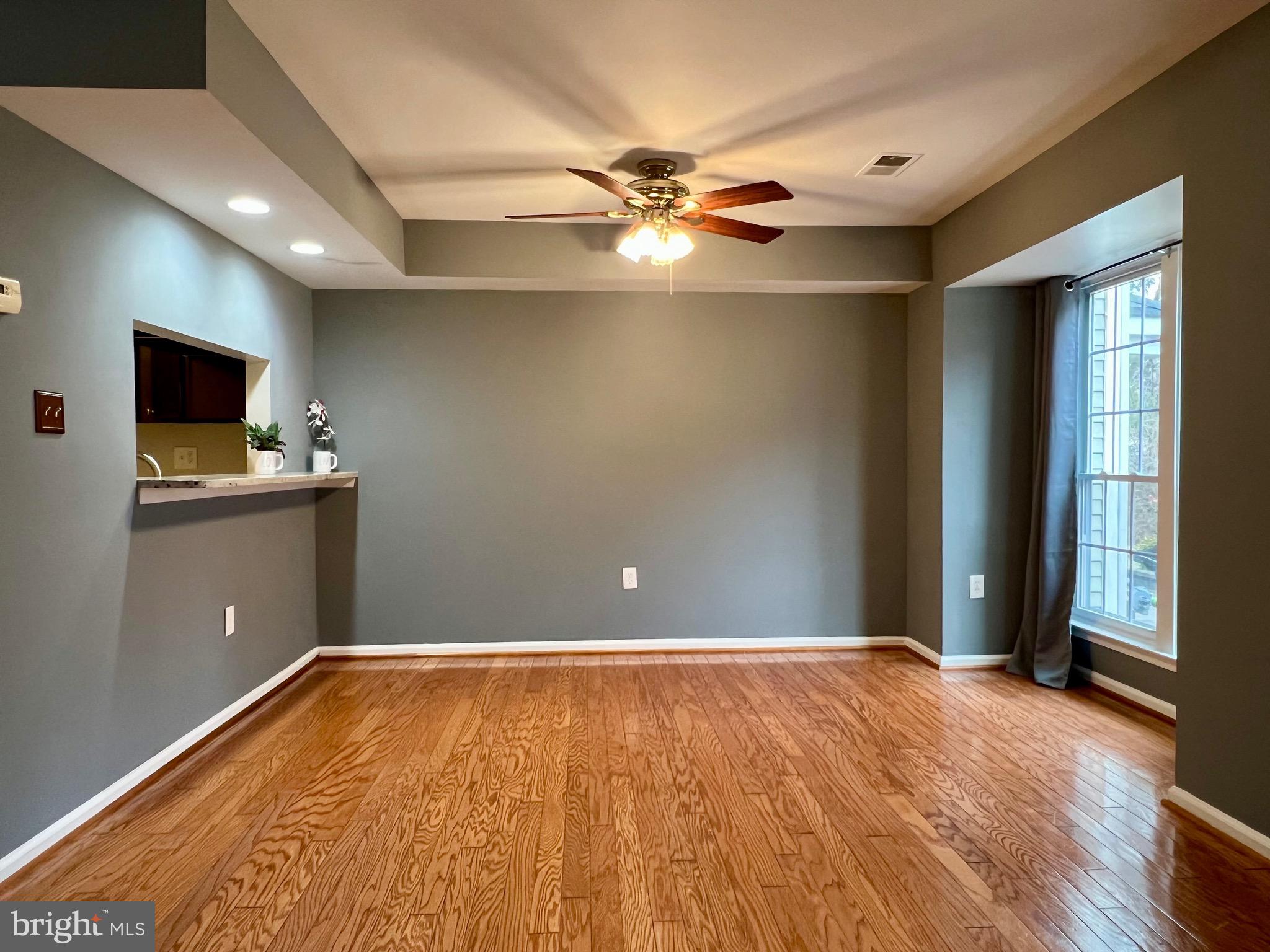 NEW GATE - Residential Lease