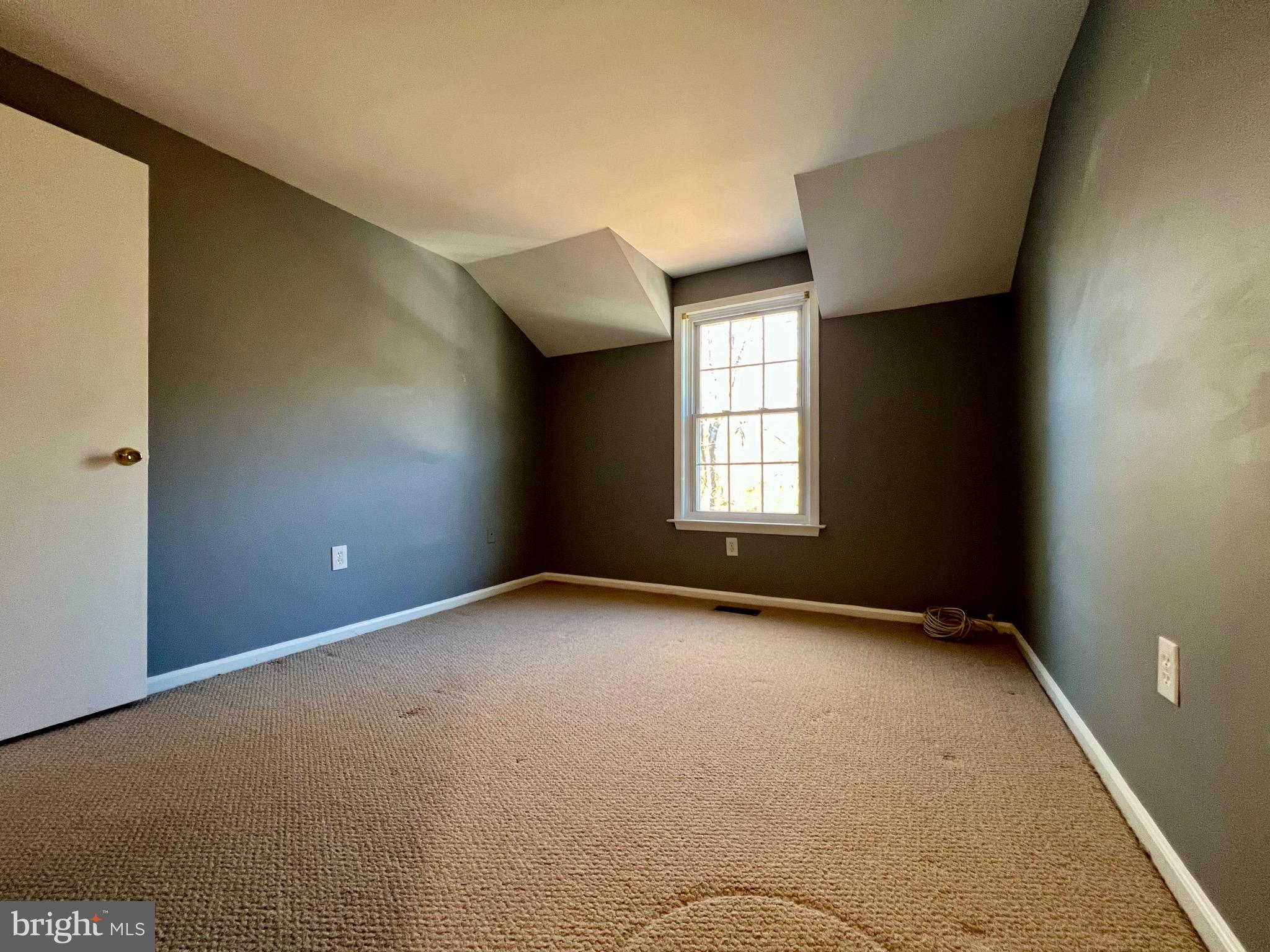 NEW GATE - Residential Lease