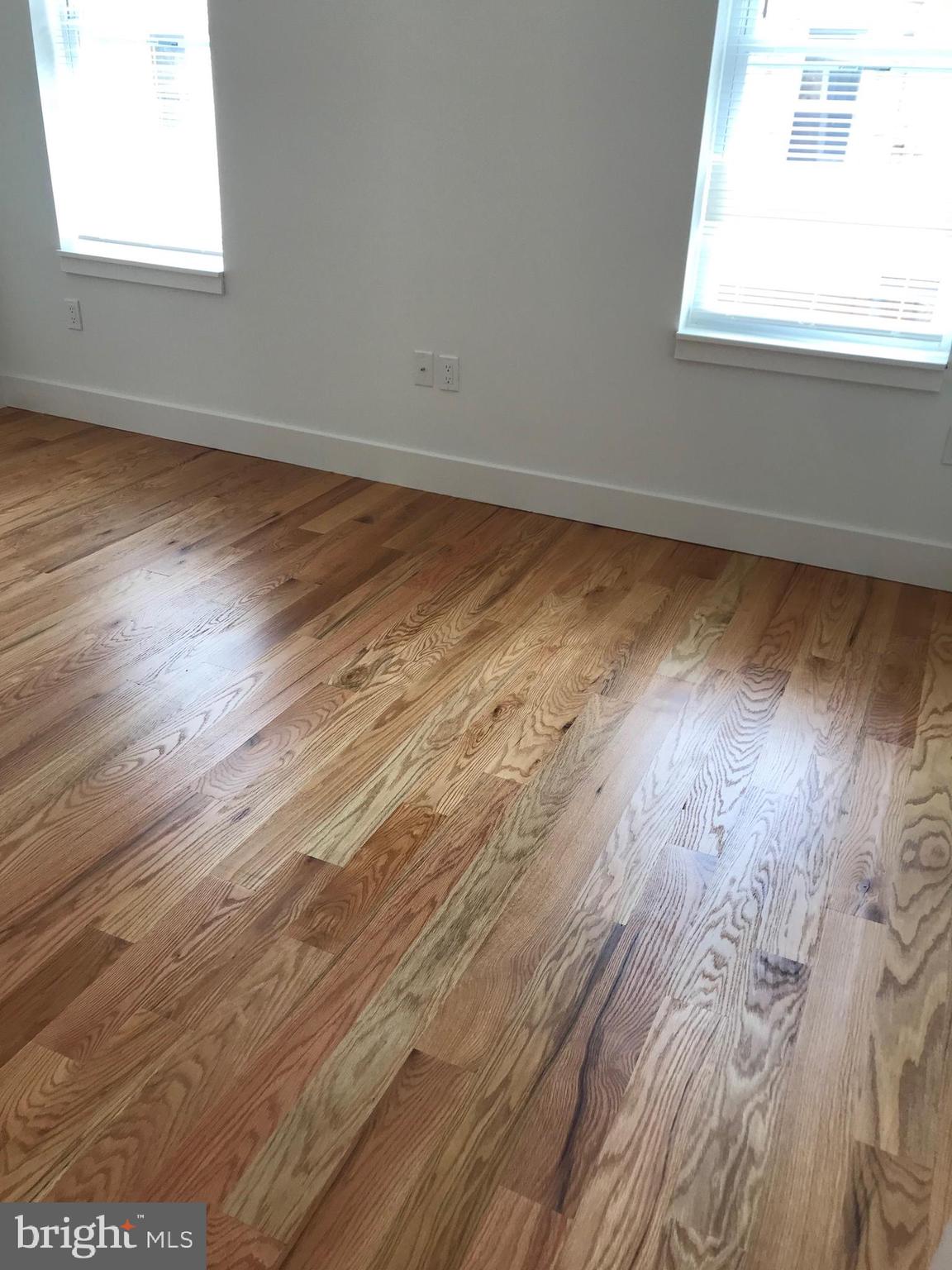 KENSINGTON - Residential Lease