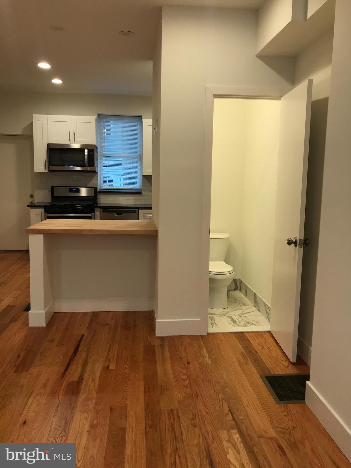 KENSINGTON - Residential Lease