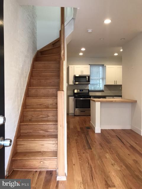 KENSINGTON - Residential Lease