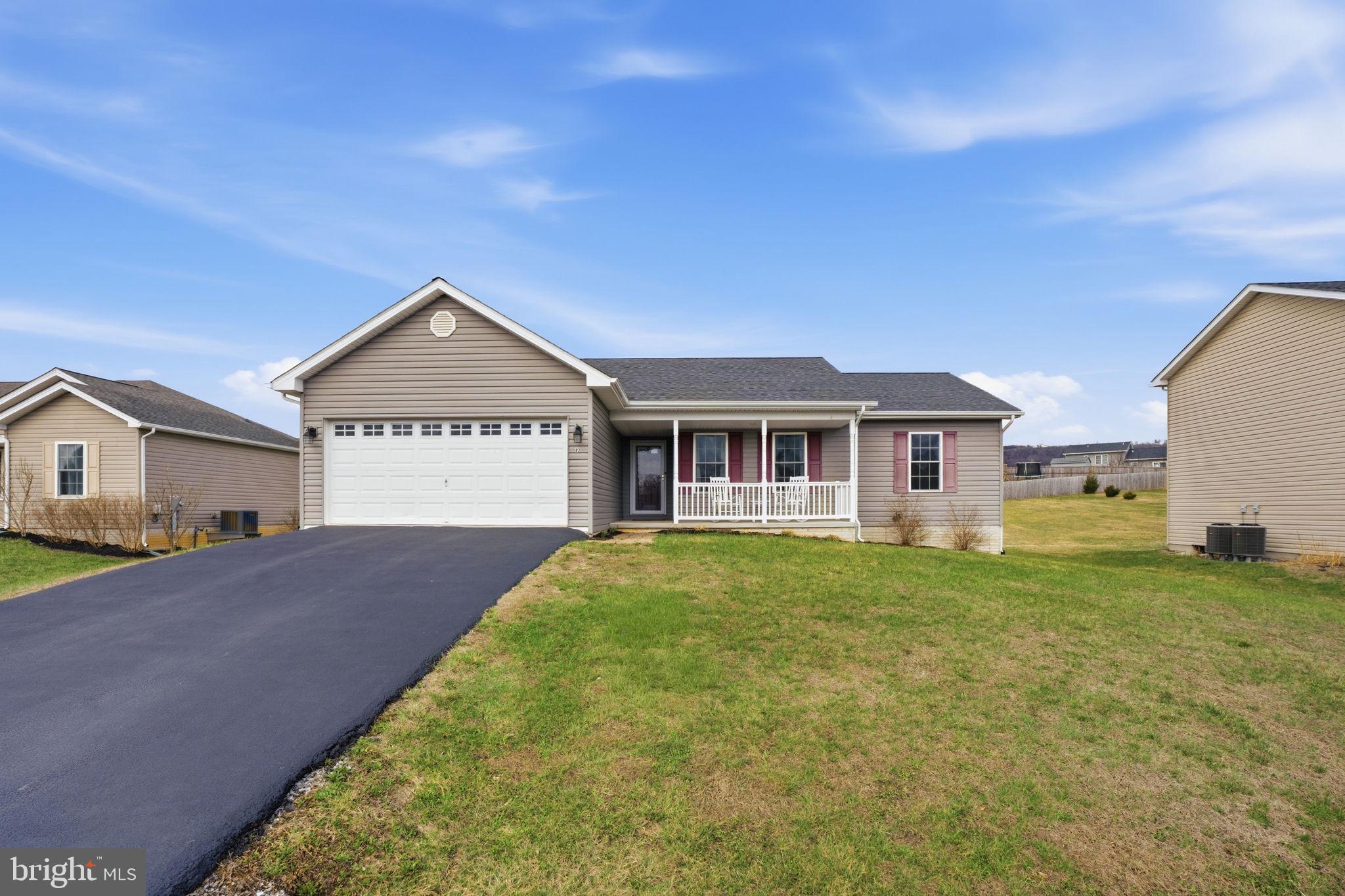 PEBBLE RIDGE - Residential