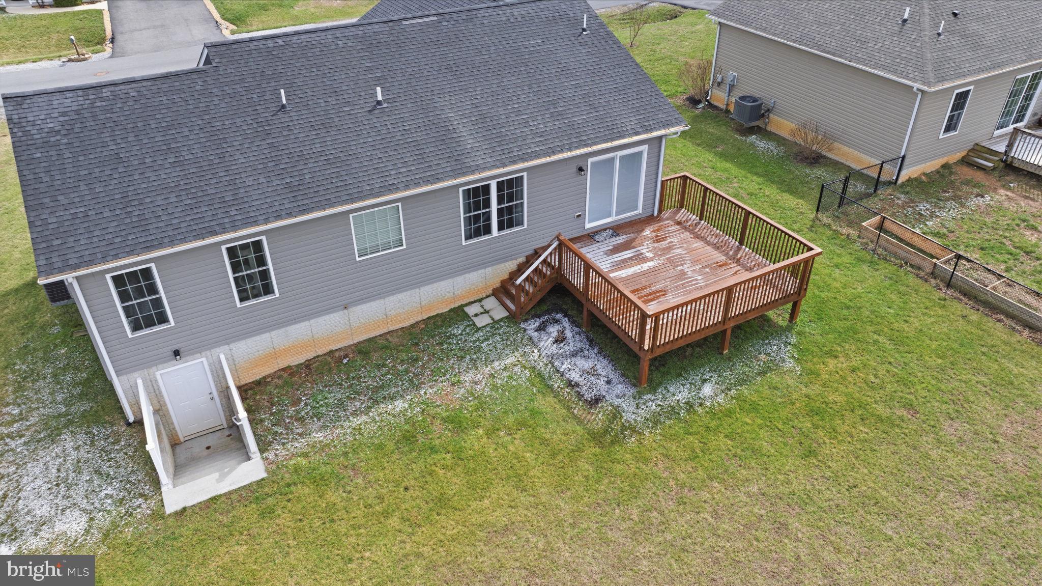 PEBBLE RIDGE - Residential