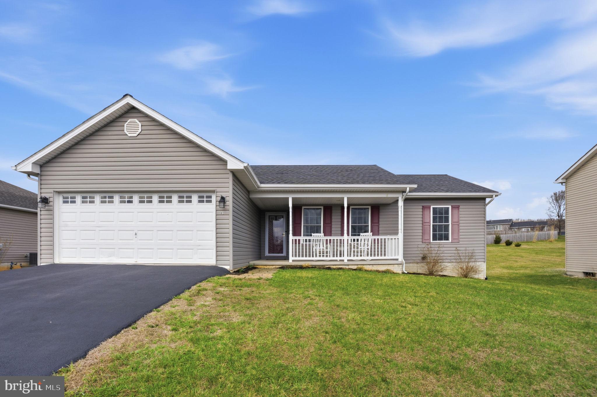 PEBBLE RIDGE - Residential