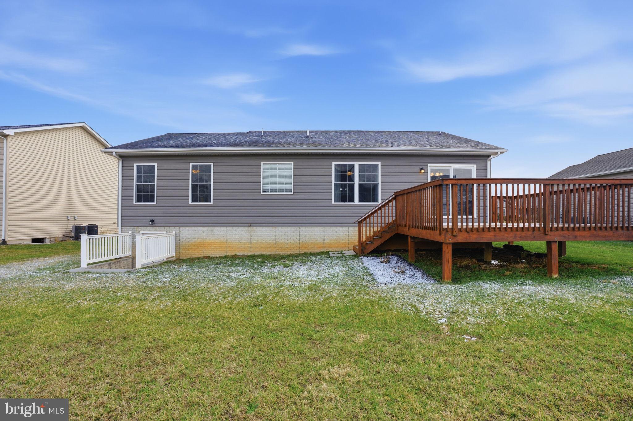 PEBBLE RIDGE - Residential