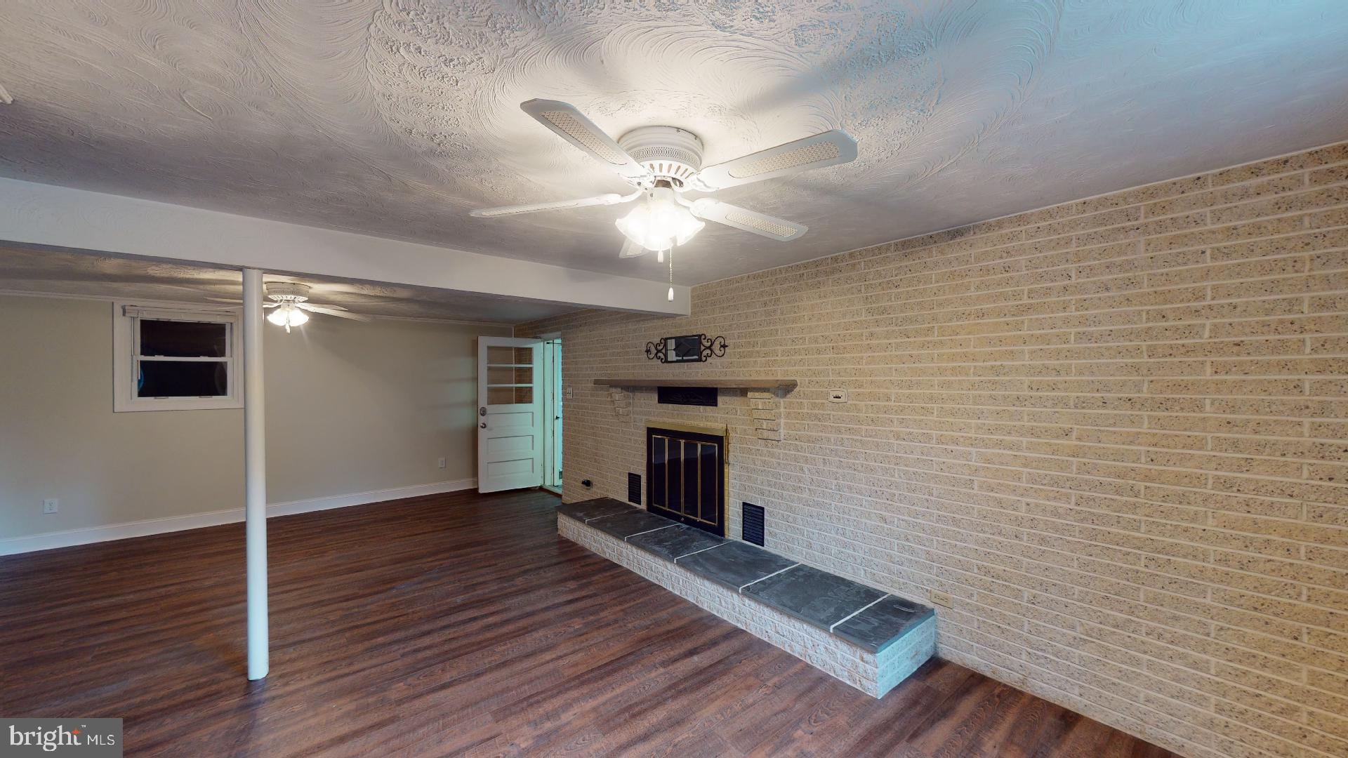 BRIGHTVIEW TERRACE - Residential