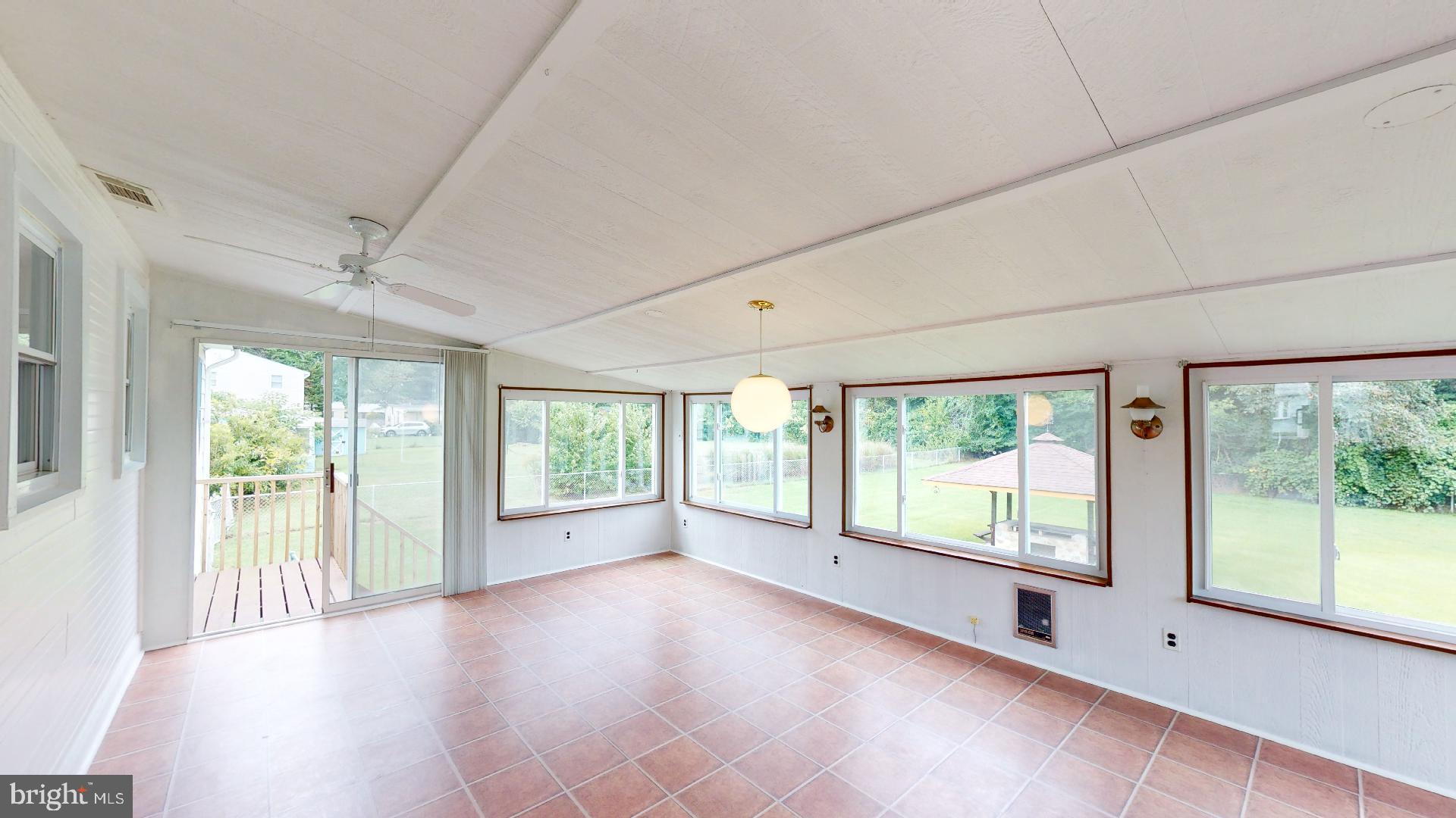 BRIGHTVIEW TERRACE - Residential