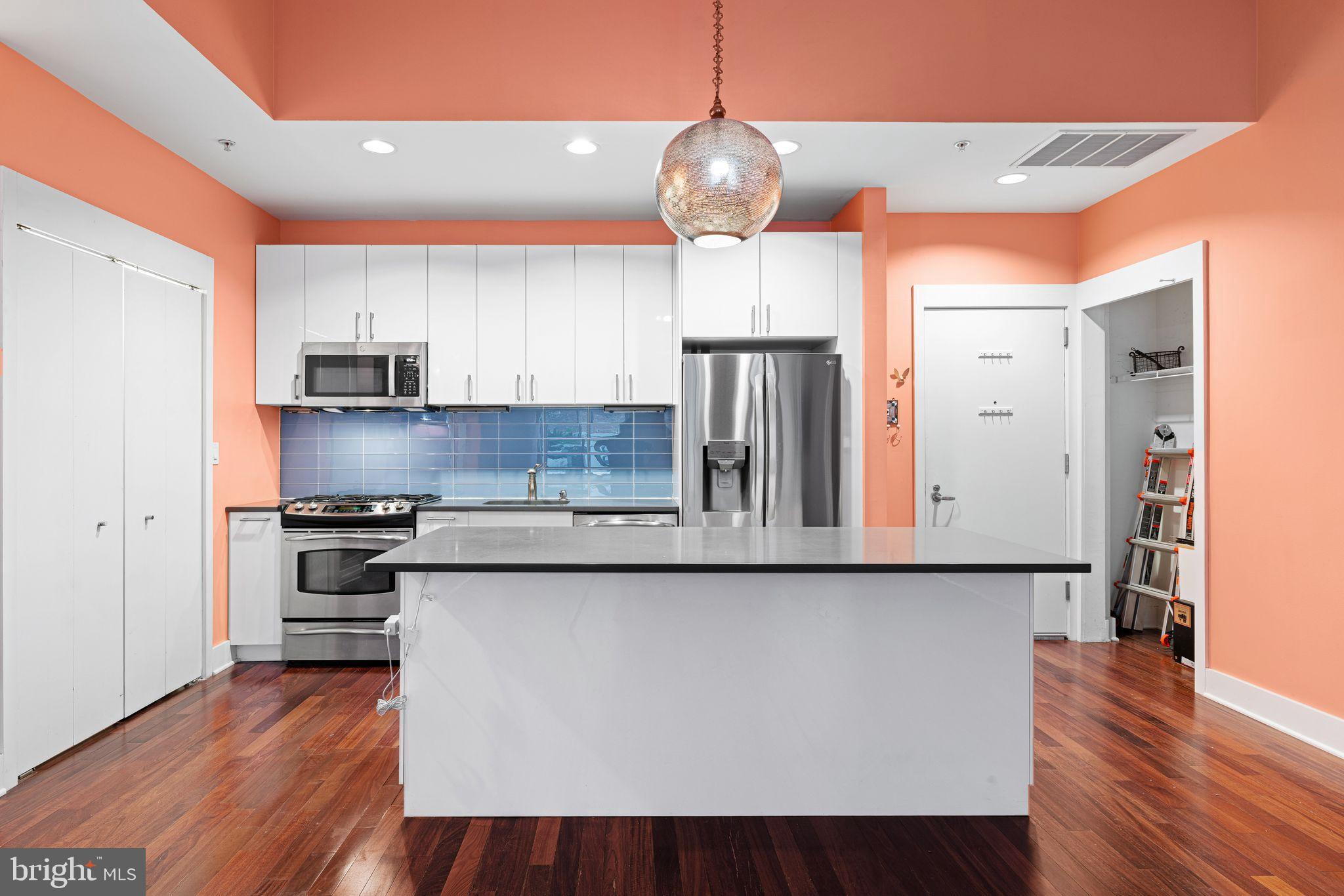 WASHINGTON SQ WEST - Residential Lease