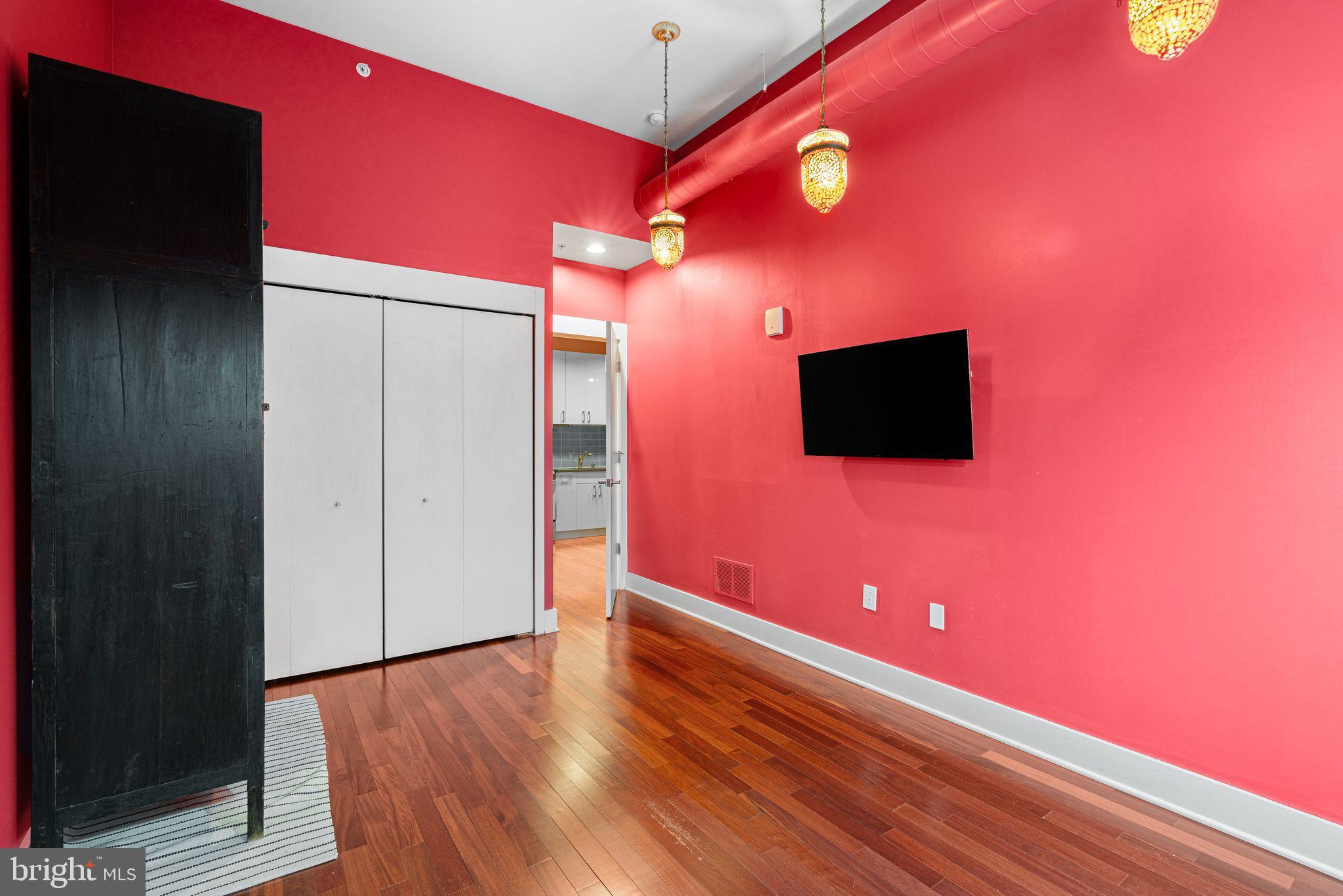 WASHINGTON SQ WEST - Residential Lease