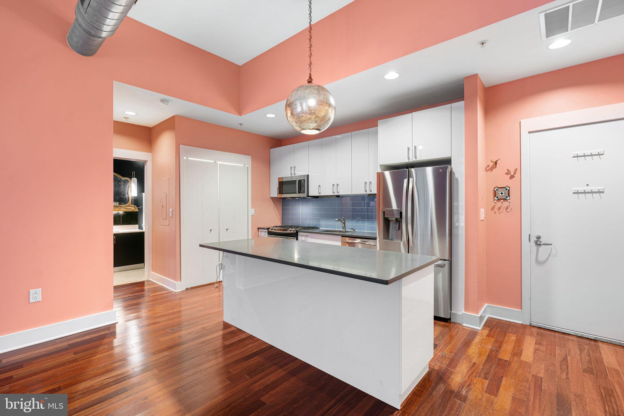 WASHINGTON SQ WEST - Residential Lease